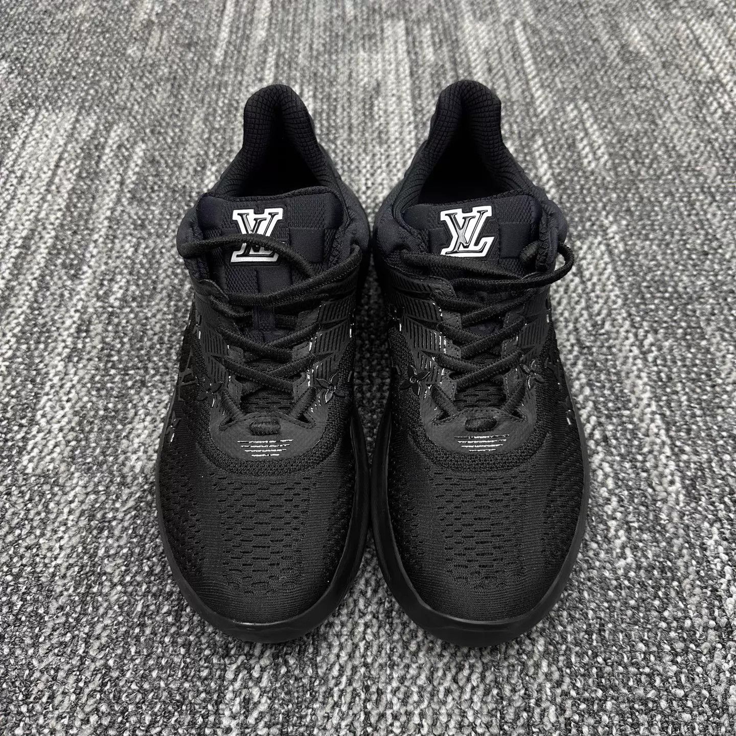 Louis Vuitton LV Show Up Black Monogram Sneaker 42 Worn 1x Size US 9 / EU 42 - 2 Thumbnail