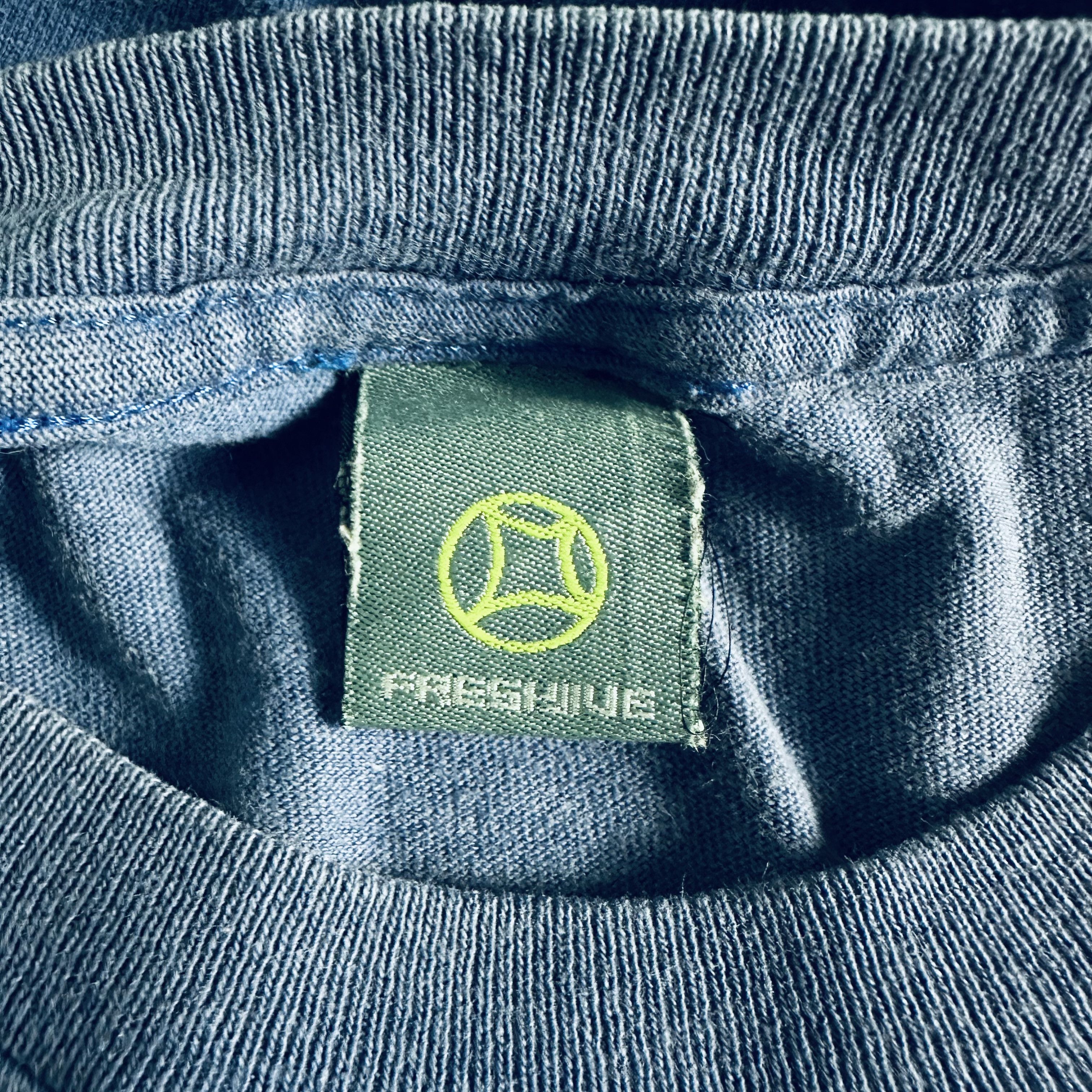 Freshjive 🔥RARE🔥Vintage Freshjive Skateboard T-shirt Made in USA Size US L / EU 52-54 / 3 - 6 Thumbnail