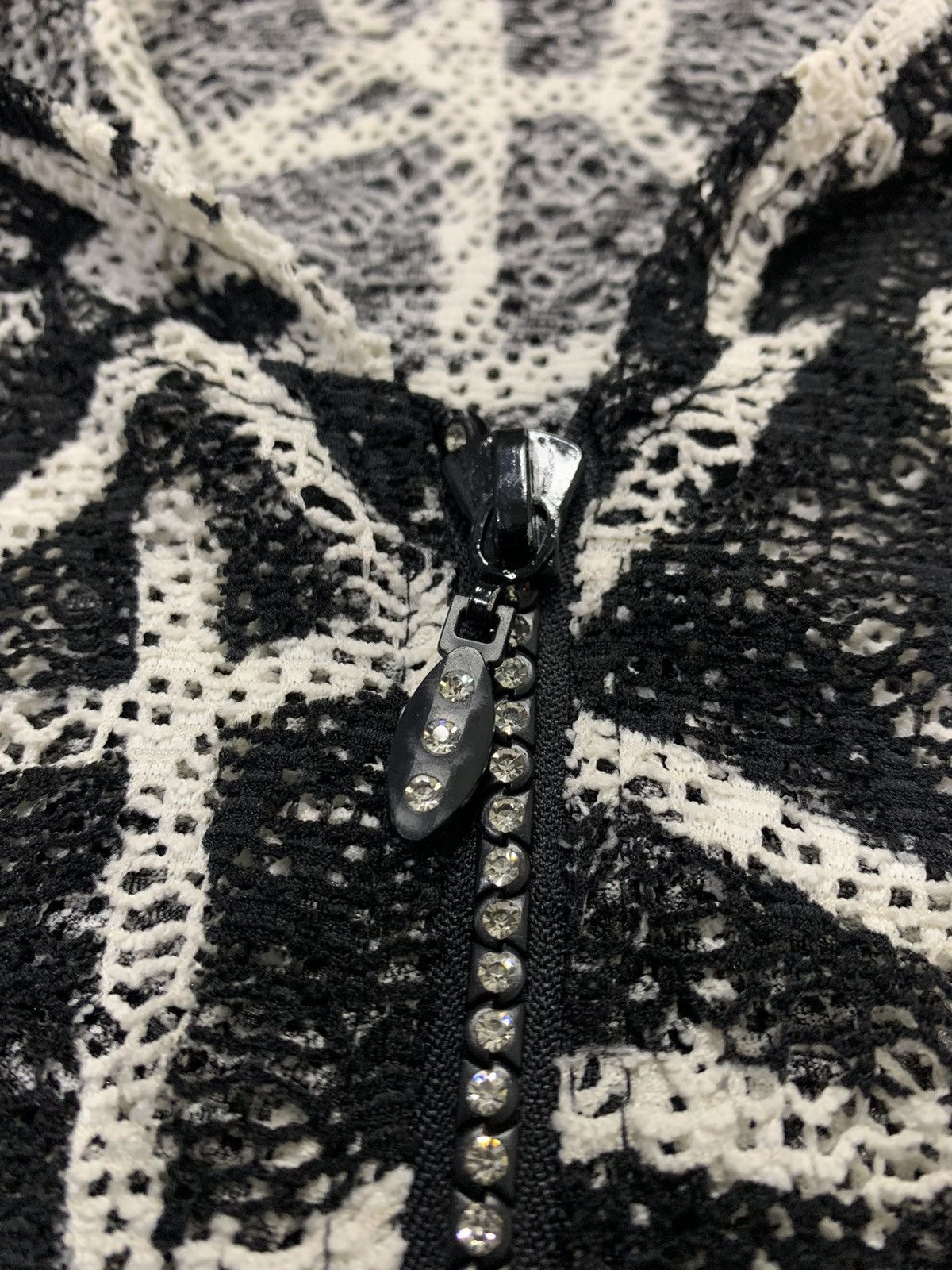 Japanese Brand Qianrisnei Crazy Open Grunge Zip Hoodie Stylish Size M / US 6-8 / IT 42-44 - 3 Thumbnail