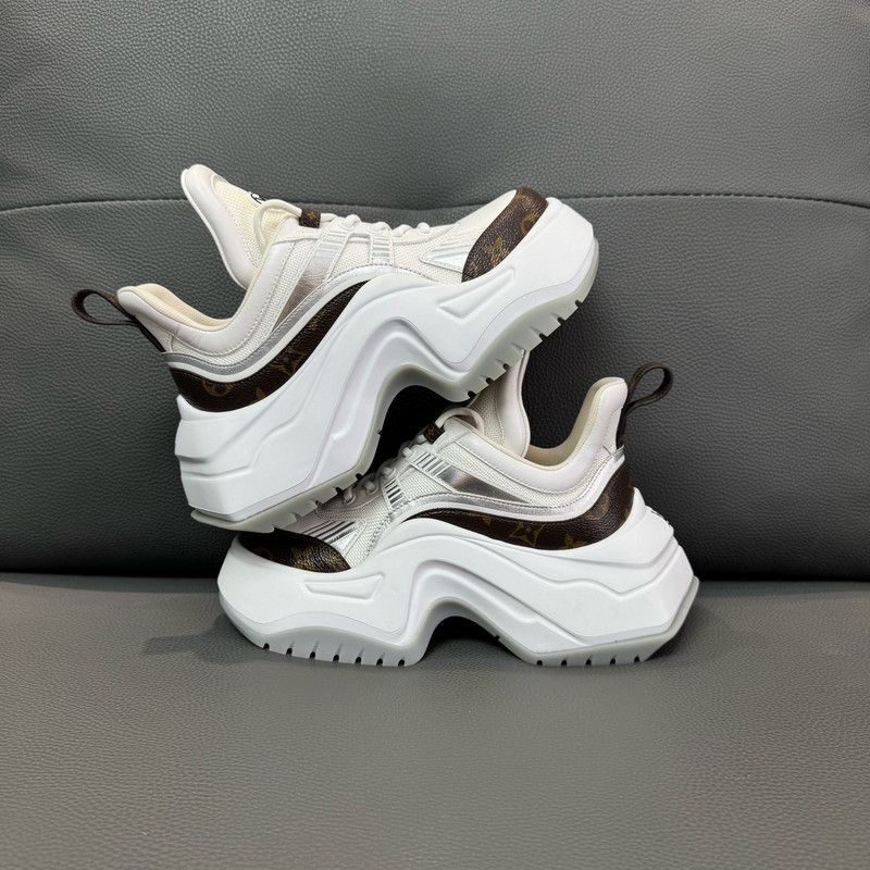 Louis Vuitton Louis Vuitton Archlight 2.-2505 Size US 10 / EU 43 - 2 Thumbnail