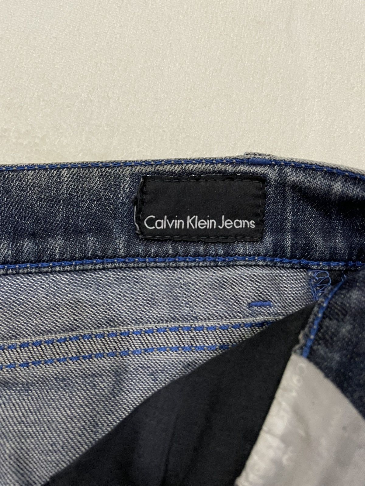 Calvin Klein Vintage Calvin Klein Jeans Straight Cut Distress Faded Jean Size US 33 - 10 Thumbnail