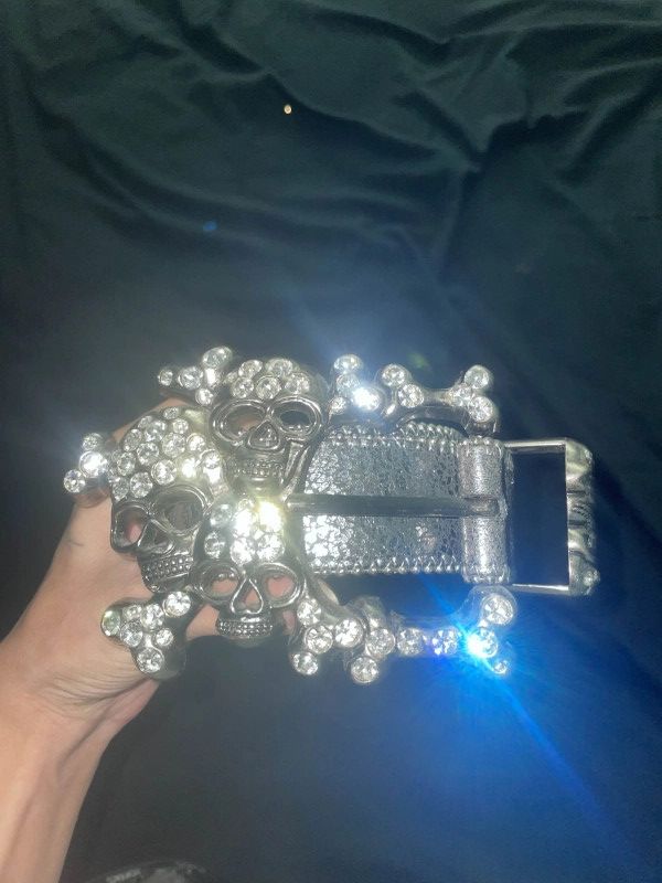 B.B. Simon B.B. Simon Silver Skull Pile Belt Size 28 - 2 Thumbnail