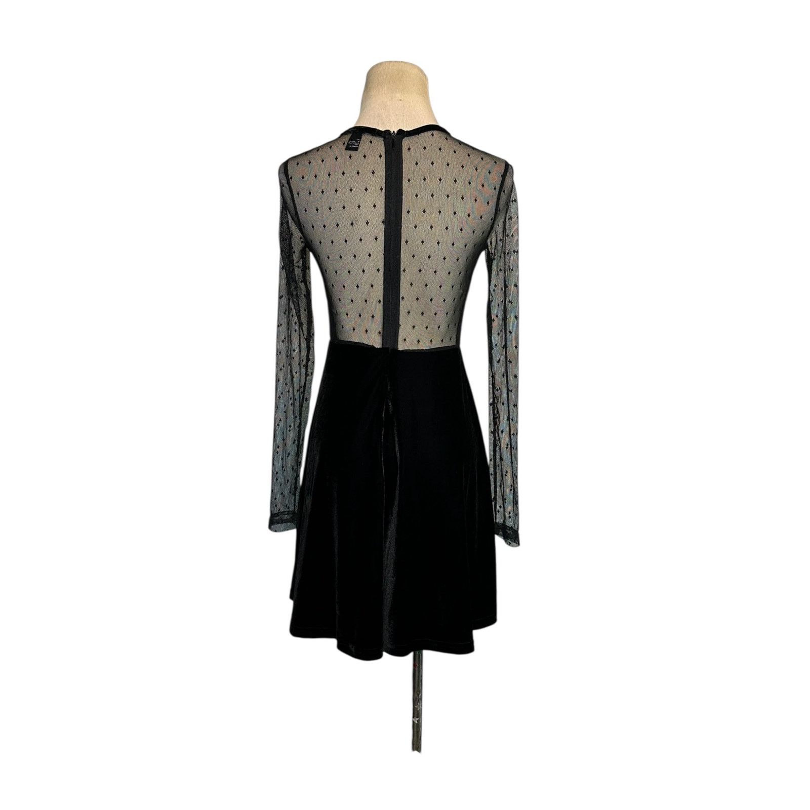 Forever 21 Forever 21 Black Sheer Suede Long Sleeve Mini Dress size S Size S / US 4 / IT 40 - 2 Thumbnail