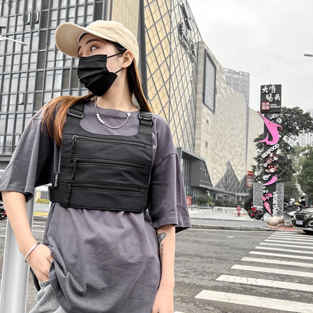 Japanese Brand chest Fanny pack streetwear large capacity tactical vest bag Size ONE SIZE - 3 Thumbnail