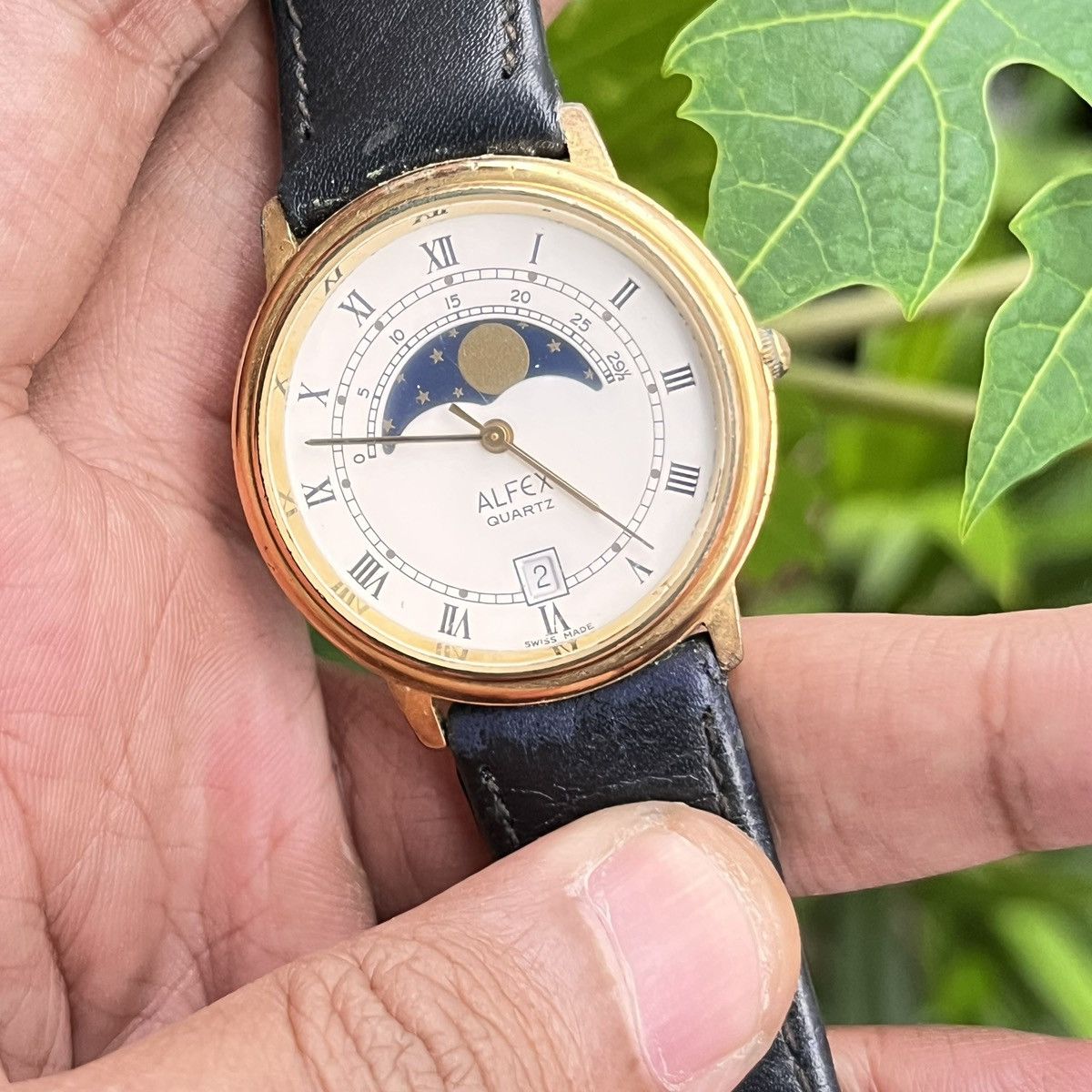 Vintage vintage watch alfex moonphase Size ONE SIZE - 2 Thumbnail