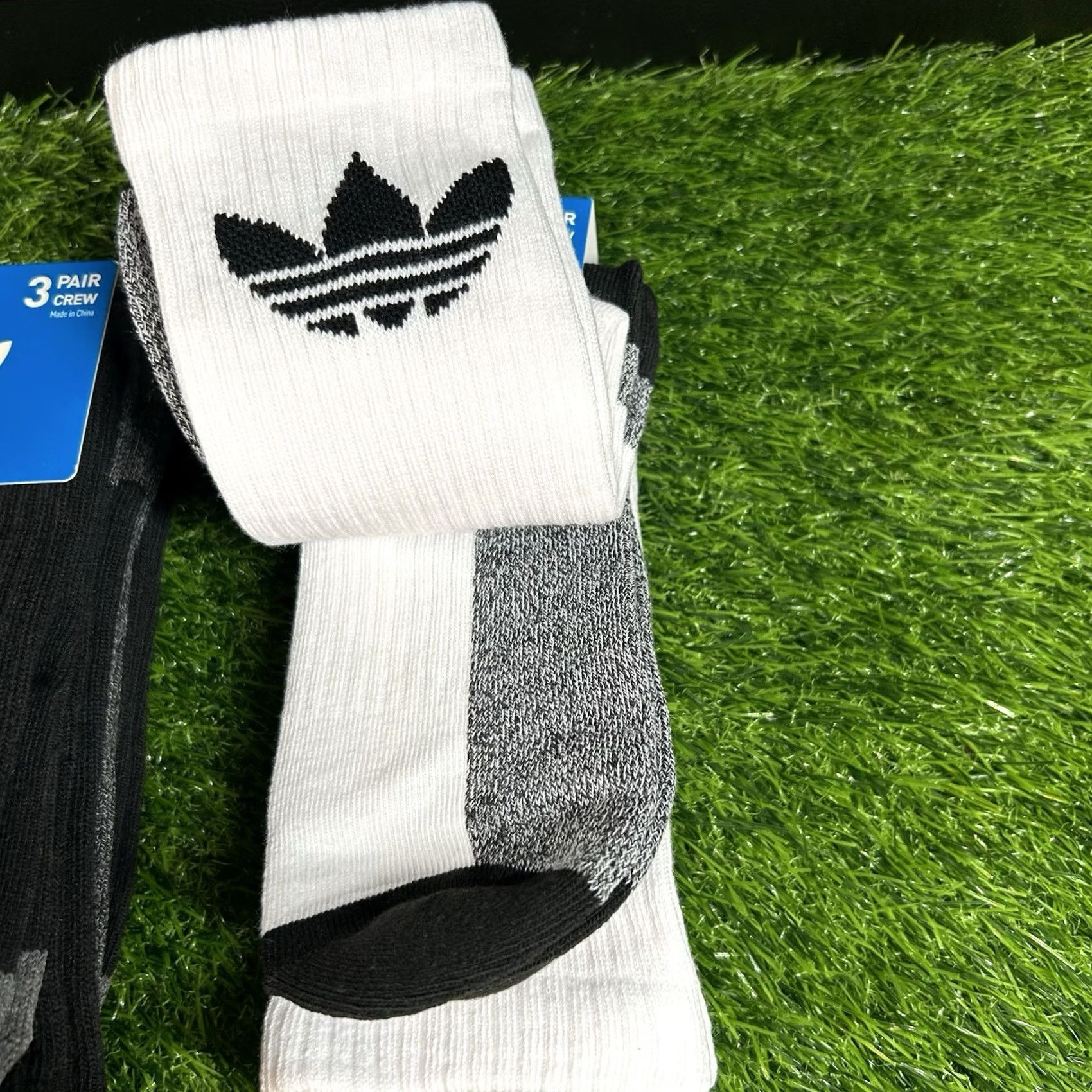 Adidas Adidas Originals Crew Socks 6 Pack Mens 6-12 Black White Stretch Comfort New Size ONE SIZE - 5 Thumbnail