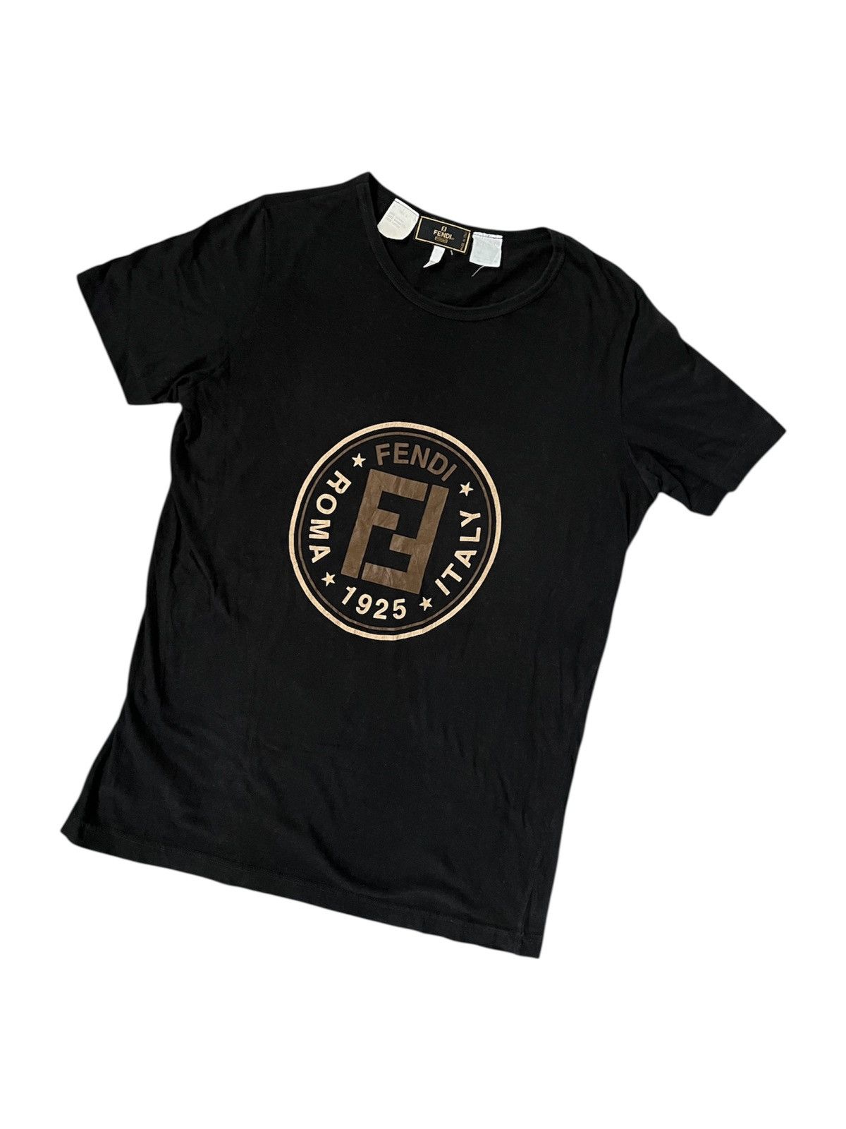 Fendi Fendi Tshirt Big Logo Roma Italy Vintage Size US L / EU 52-54 / 3 - 3 Thumbnail