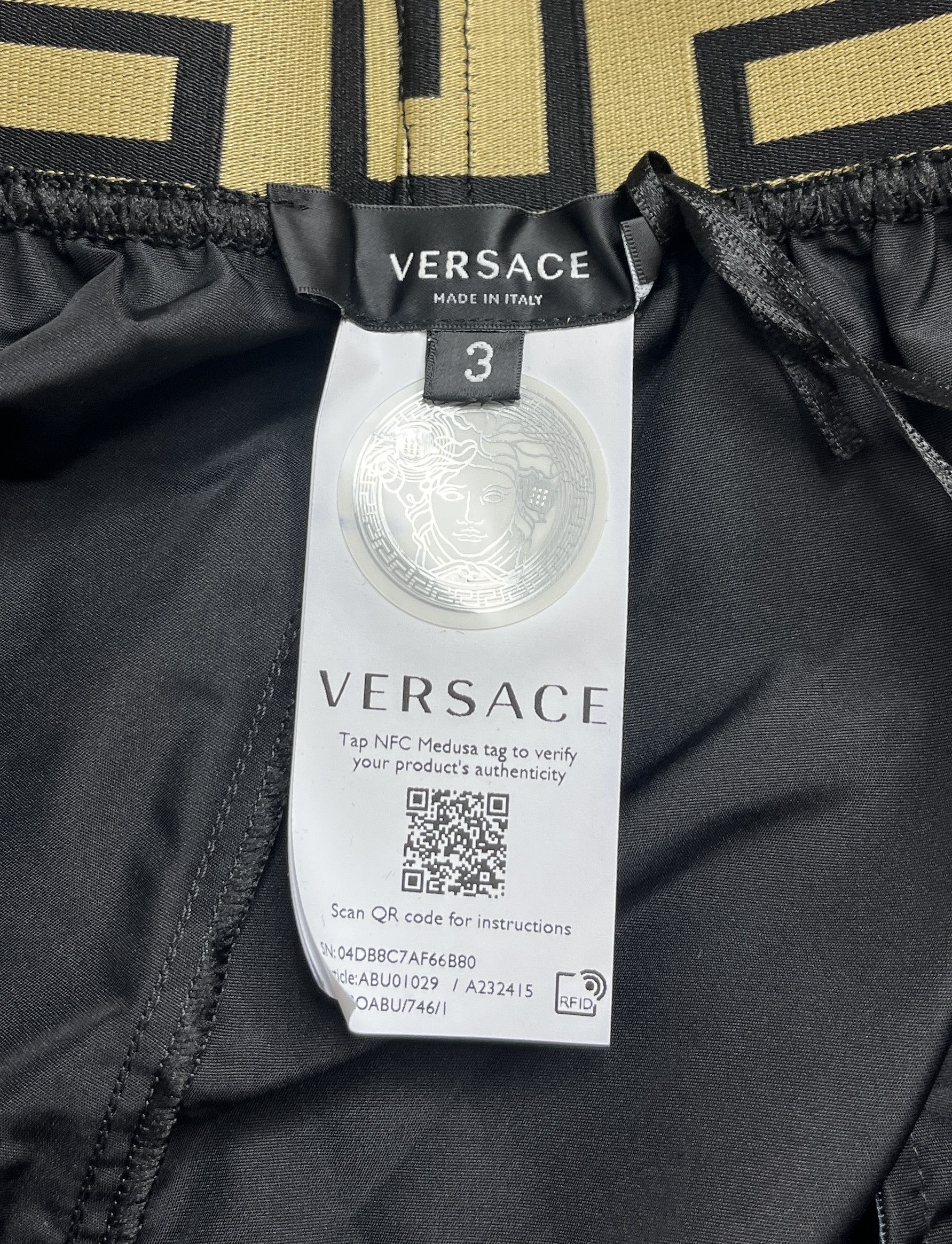 Versace 5-15 NWT Men's Swim Trunks Board Shorts S US 30 / EU 46 Size US 30 / EU 46 - 4 Thumbnail