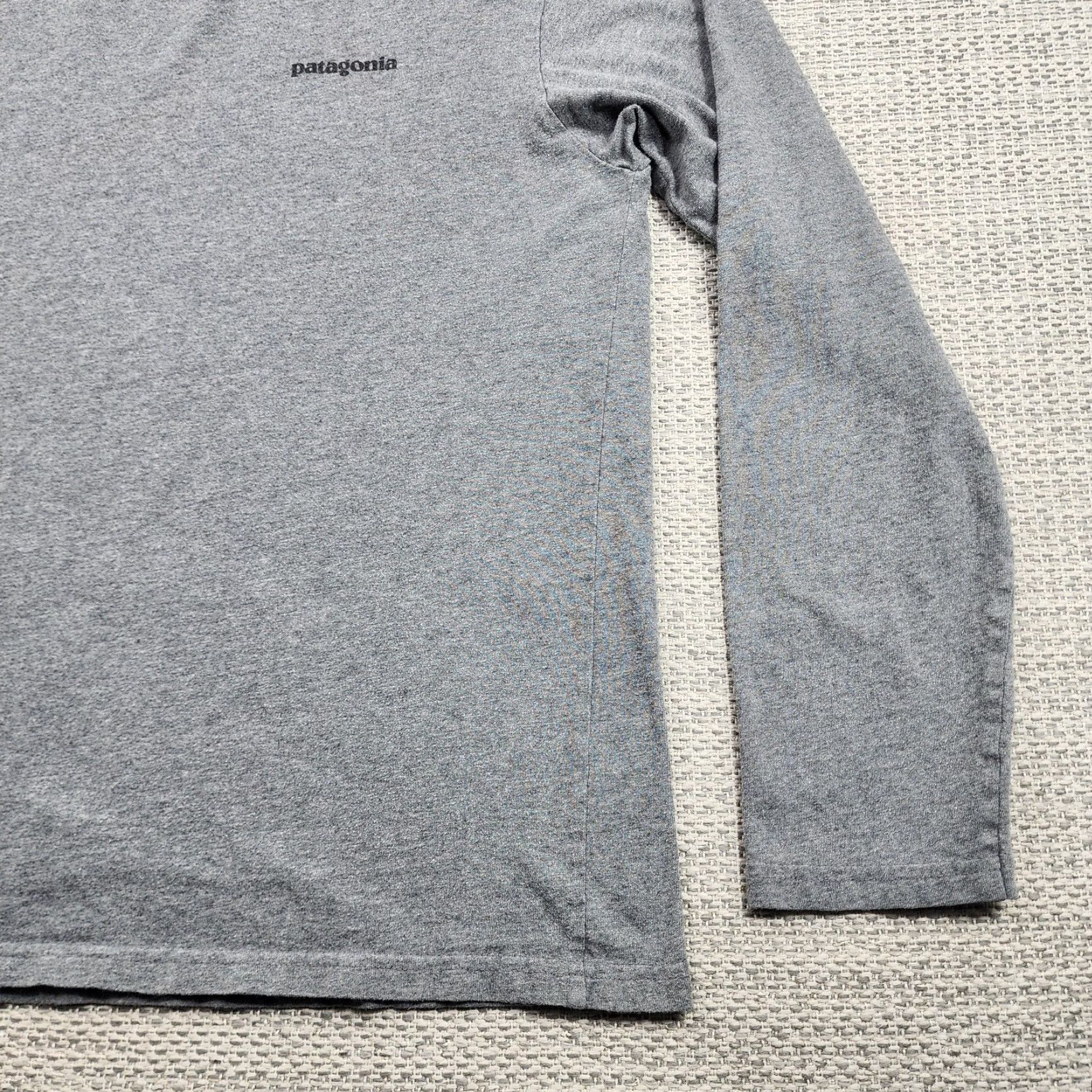 Patagonia Patagonia Shirt Mens M Gray Long Sleeve Organic Cotton Logo Outdoor USA Made Size US M / EU 48-50 / 2 - 4 Thumbnail