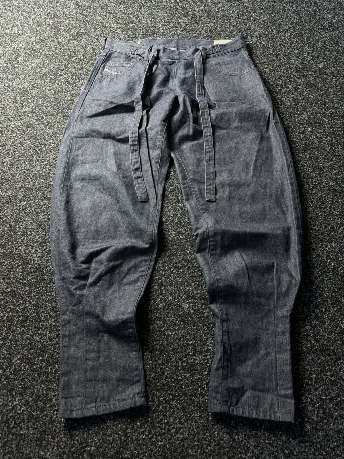 Diesel Luxury Avant Garde Diesel Saada Japanese style denim pants Size 28" / US 6 / IT 42 - 1 Thumbnail
