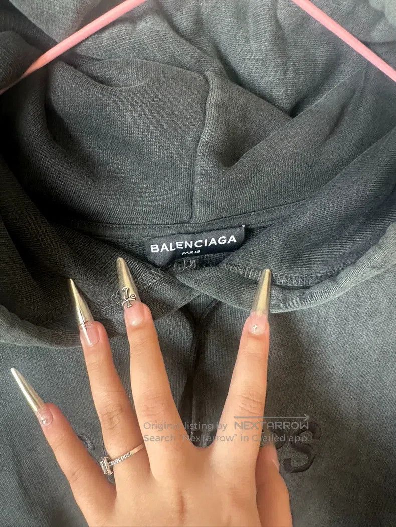 Balenciaga Balenciaga Sinner Hoodie Size US M / EU 48-50 / 2 - 3 Thumbnail
