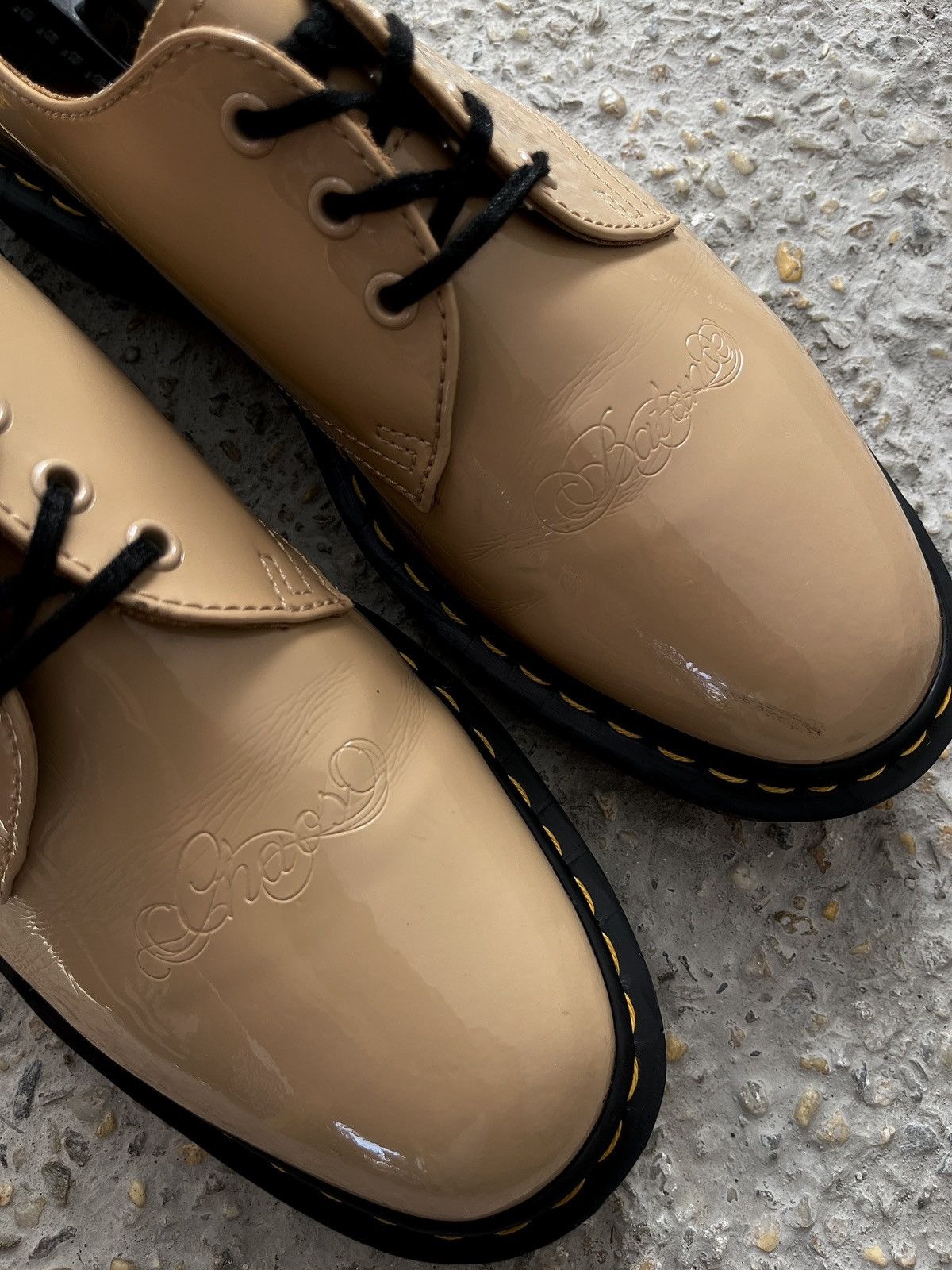Undercover Dr. Martens Undercover x 1461 Patent Leather 'Beige' Size US 11 / EU 44 - 8 Thumbnail
