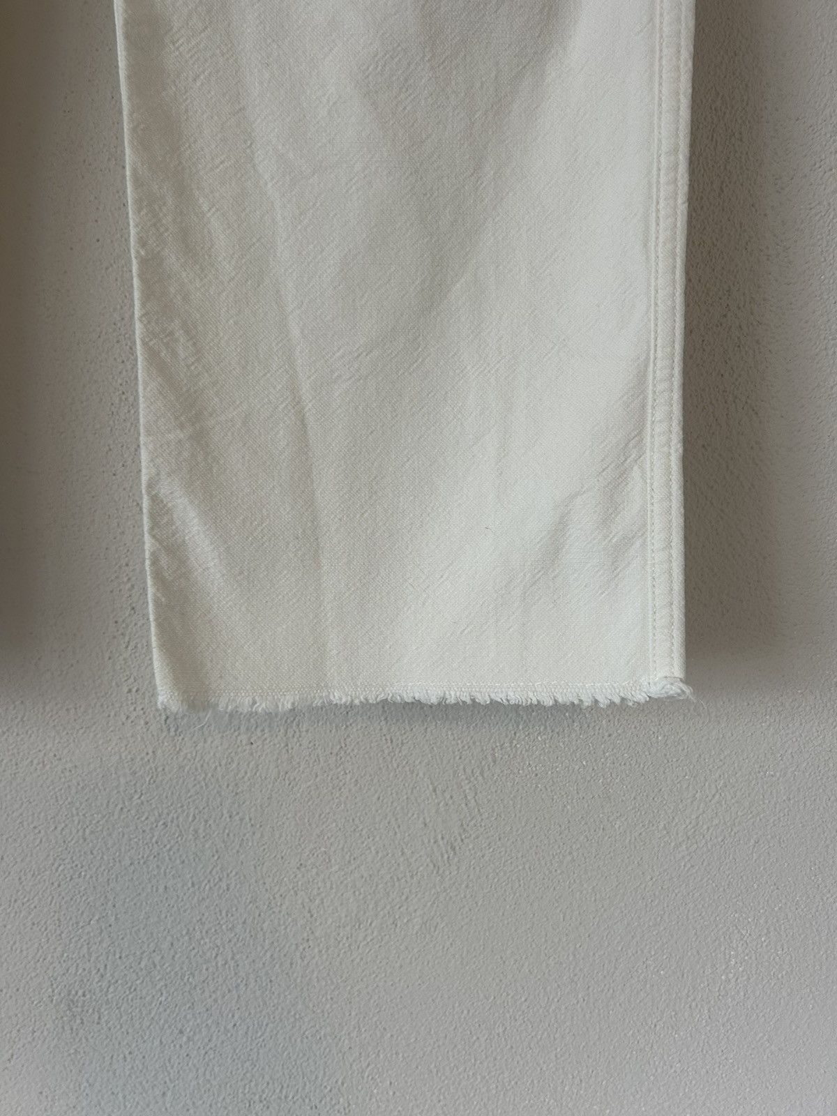 Haider Ackermann Haider Ackermann White Frayed Hem Pants Size 50 Size US 34 / EU 50 - 8 Thumbnail
