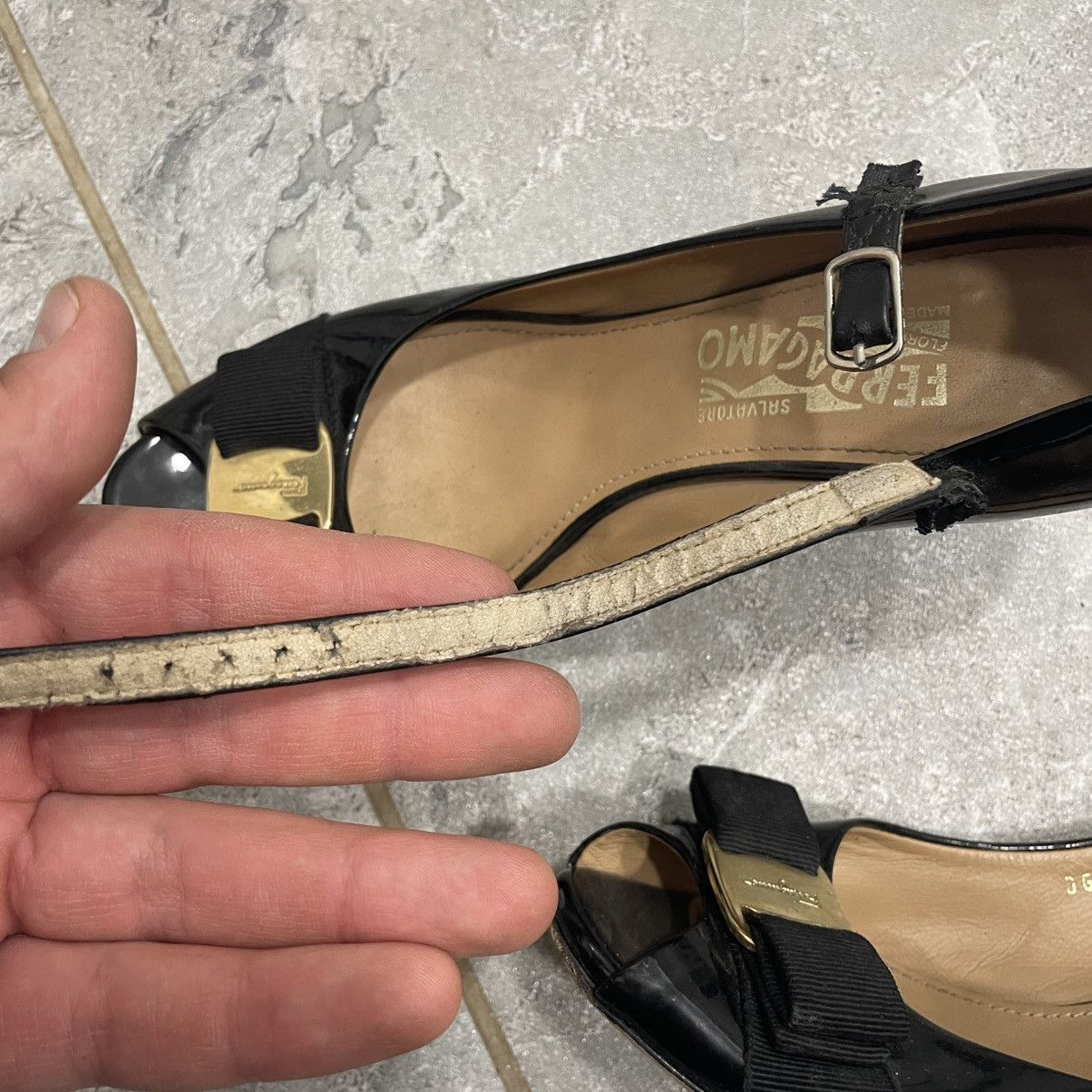 Salvatore Ferragamo OSIMO BLACK PATENT LEATHER VARA BOW LOGO PLATFORM PUMPS 7 B Size US 7 / IT 37 - 6 Thumbnail
