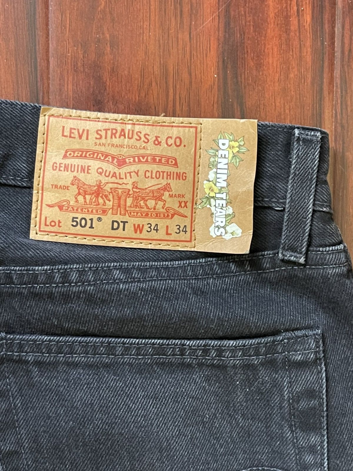 DENIM TEARS × Levi's Levi’s x DENIM TEARS 501 Black Denim Jeans 34W x 34L Size US 34 / EU 50 - 5 Thumbnail