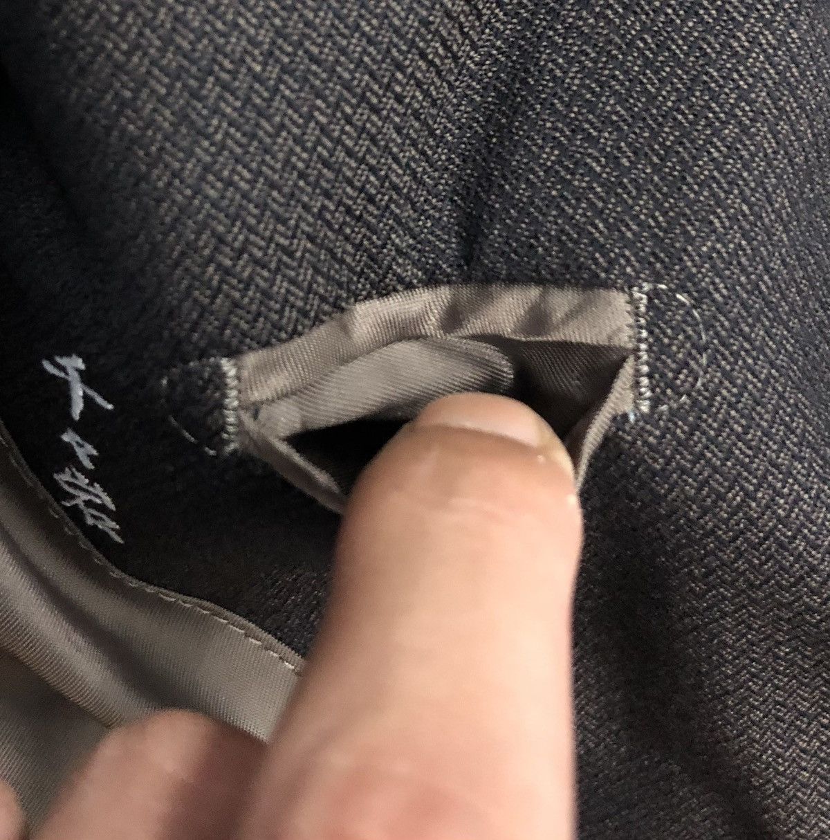 Burberry Burberry London Super 100’s Wool Blazer Made in Japan Size US L / EU 52-54 / 3 - 17 Thumbnail