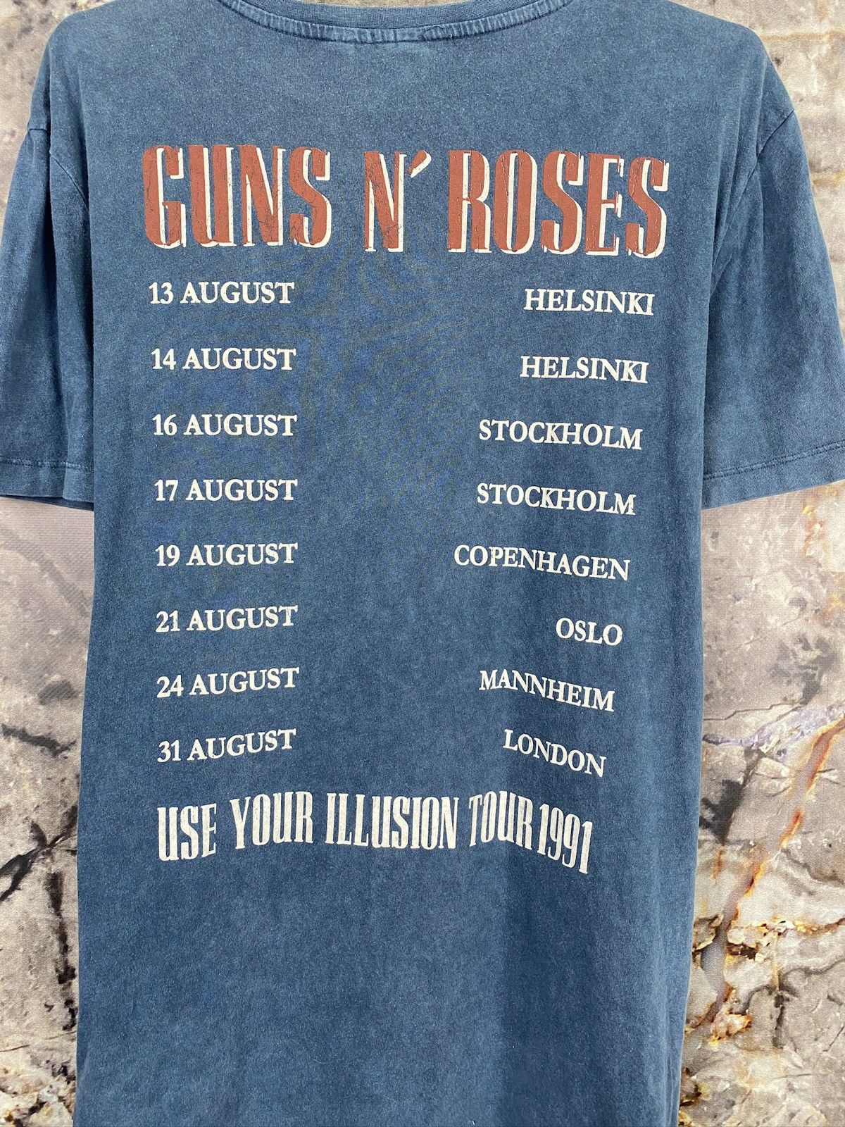 Guns N' Roses Men’s Guns N Roses T-Shirt Tour 1991 Size XL Size US XL / EU 56 / 4 - 9 Thumbnail