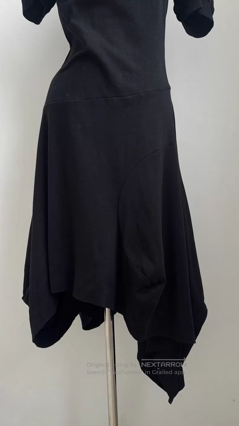 Vivienne Westwood Vivienne Westwood Black asymmetric off-the-shoulder dress Size M / US 6-8 / IT 42-44 - 5 Thumbnail