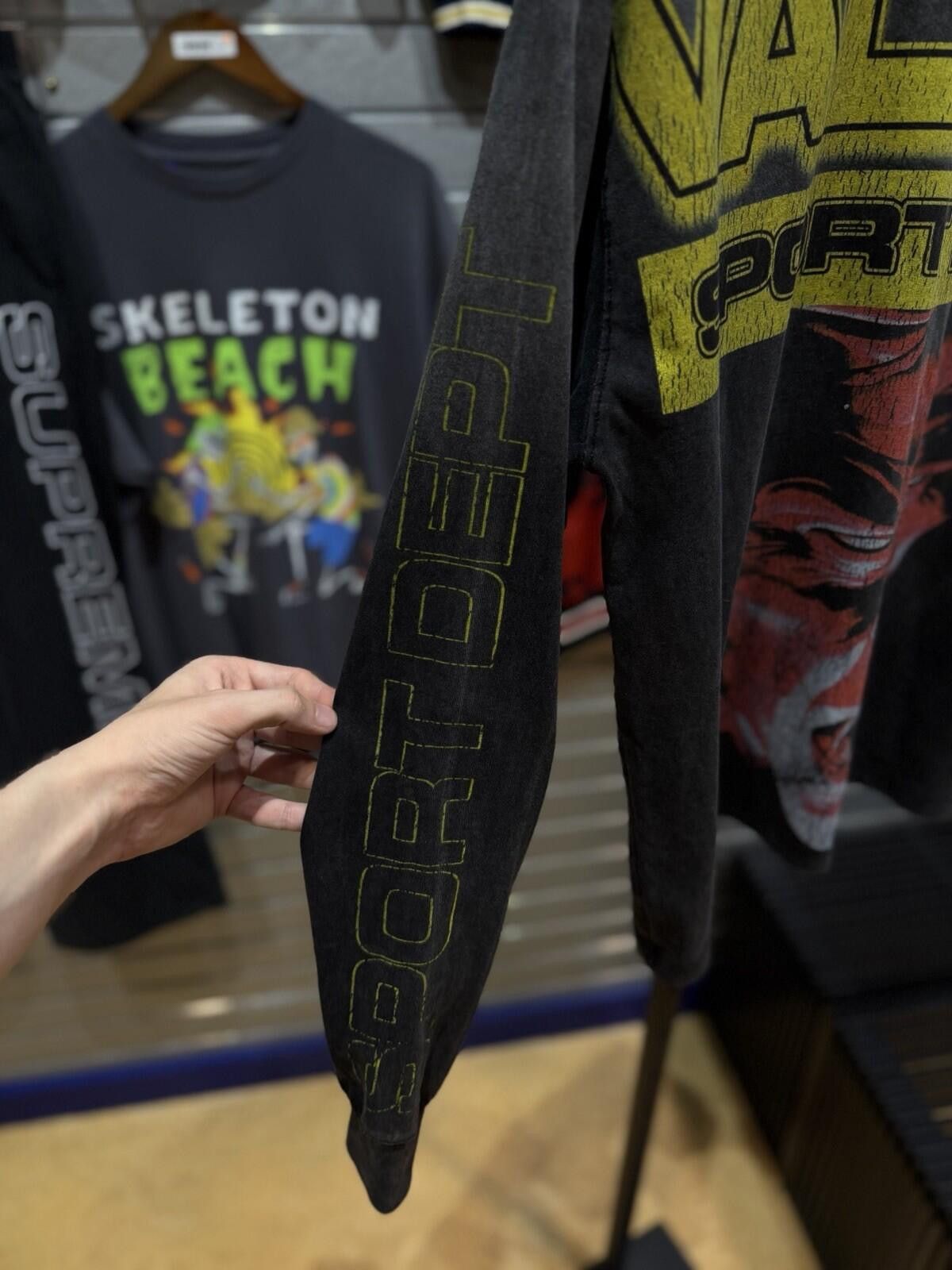 Salt Valley Valley Vale Black Long Sleeve Tee Size (Small) Sport Size US S / EU 44-46 / 1 - 5 Thumbnail