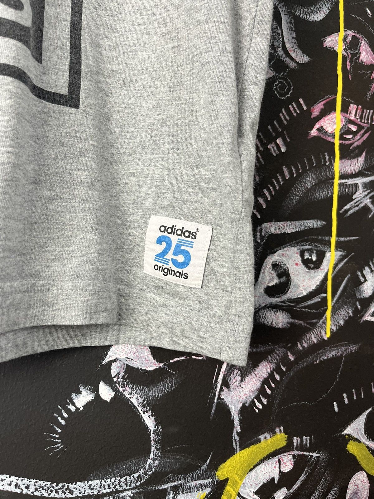 Adidas × Nigo × Vintage Adidas Originals Super Star New Your Bape by Nigo T-shirt Size US M / EU 48-50 / 2 - 3 Thumbnail