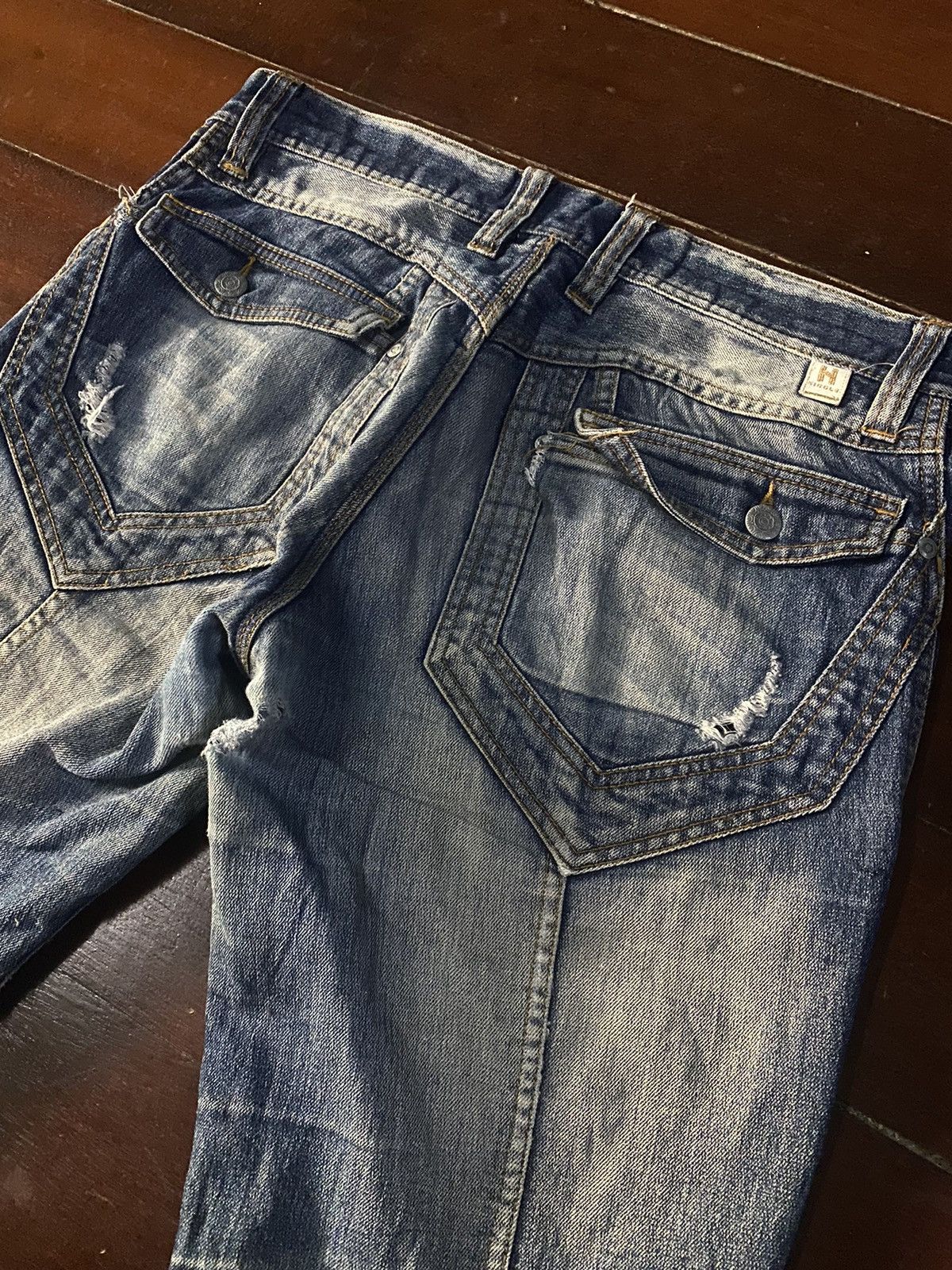 Designer × HIDEAWAYS × If Six Was Nine FIRE 🔥 HIDEAWAYS NICOLE nice faded studded pocket FLARE Size US 34 / EU 50 - 19 Thumbnail