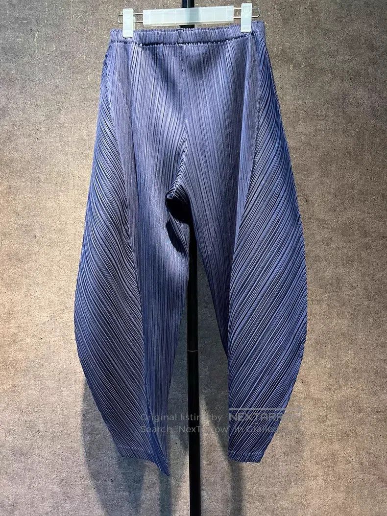 Issey Miyake Issey Miyake Pleated Asymmetric Pants Size 26" / US 2 / IT 38 - 4 Thumbnail