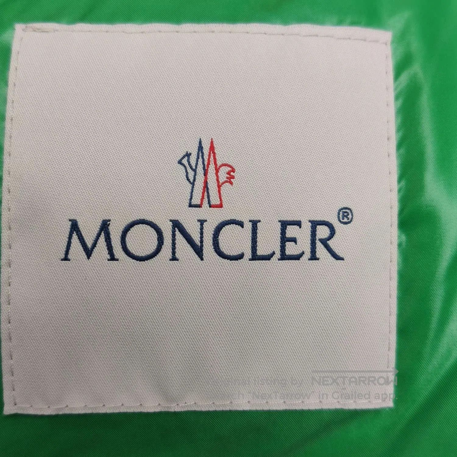 Moncler Moncler Logo Hooded Puffer Vest Size M. Size US M / EU 48-50 / 2 - 2 Thumbnail