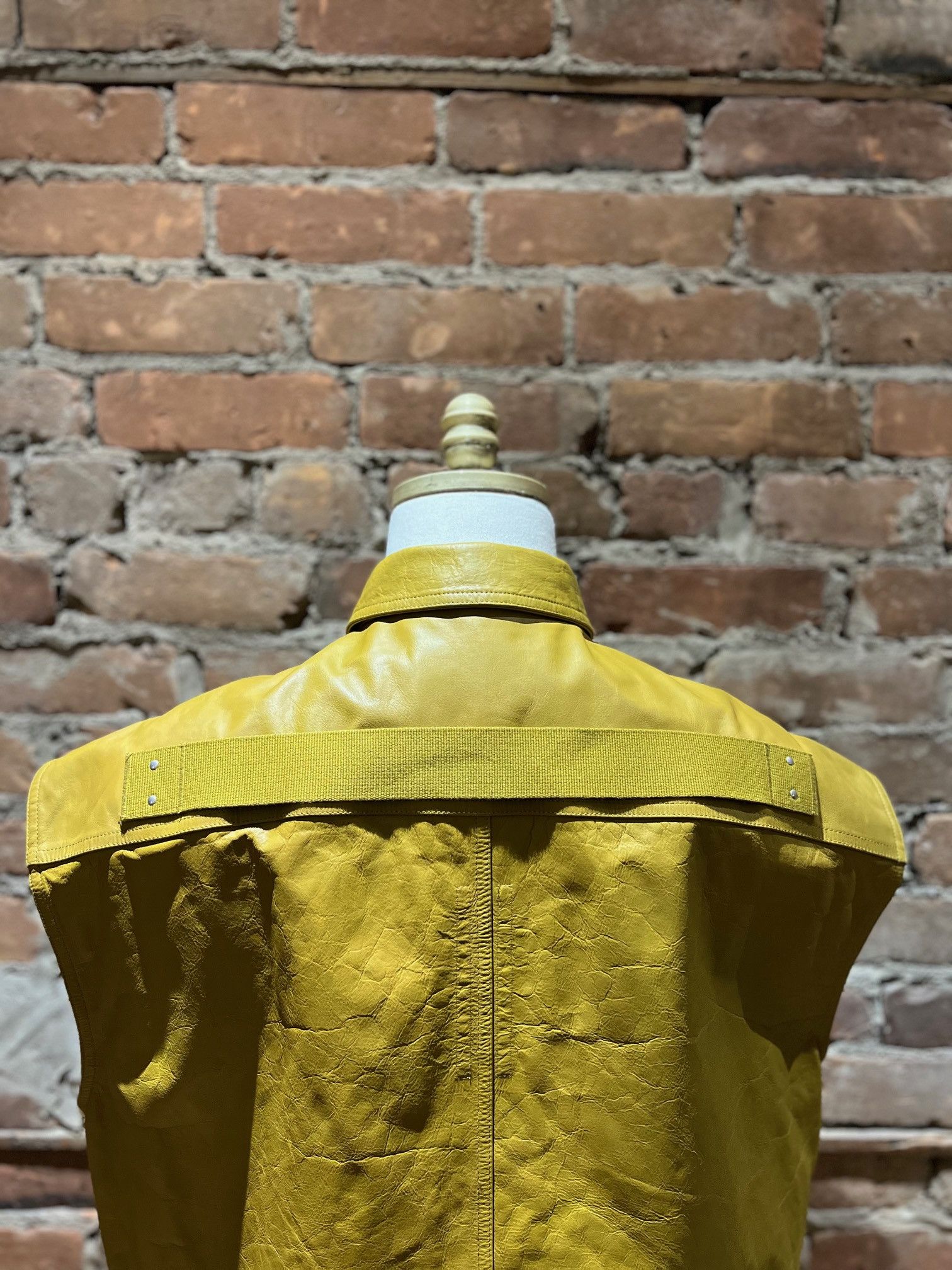 Rick Owens Rick Owens Mustard Yellow Leather Vest – SS22 Fogachine Size US M / EU 48-50 / 2 - 5 Thumbnail