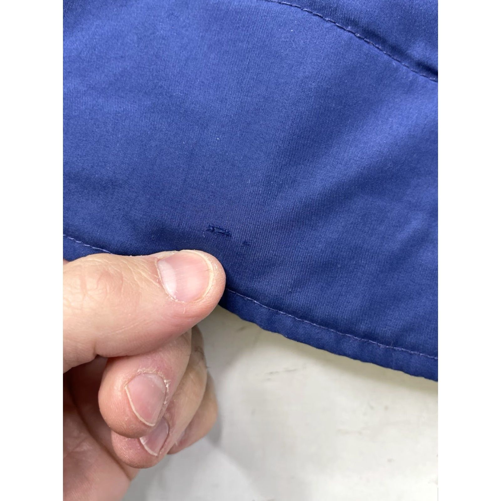 Burton VINTAGE Burton Snowboards Vest XS Blue Fleece Lined Zipper Ski Sports Men Mid-Length 90s Size US XS / EU 42 / 0 - 6 Thumbnail