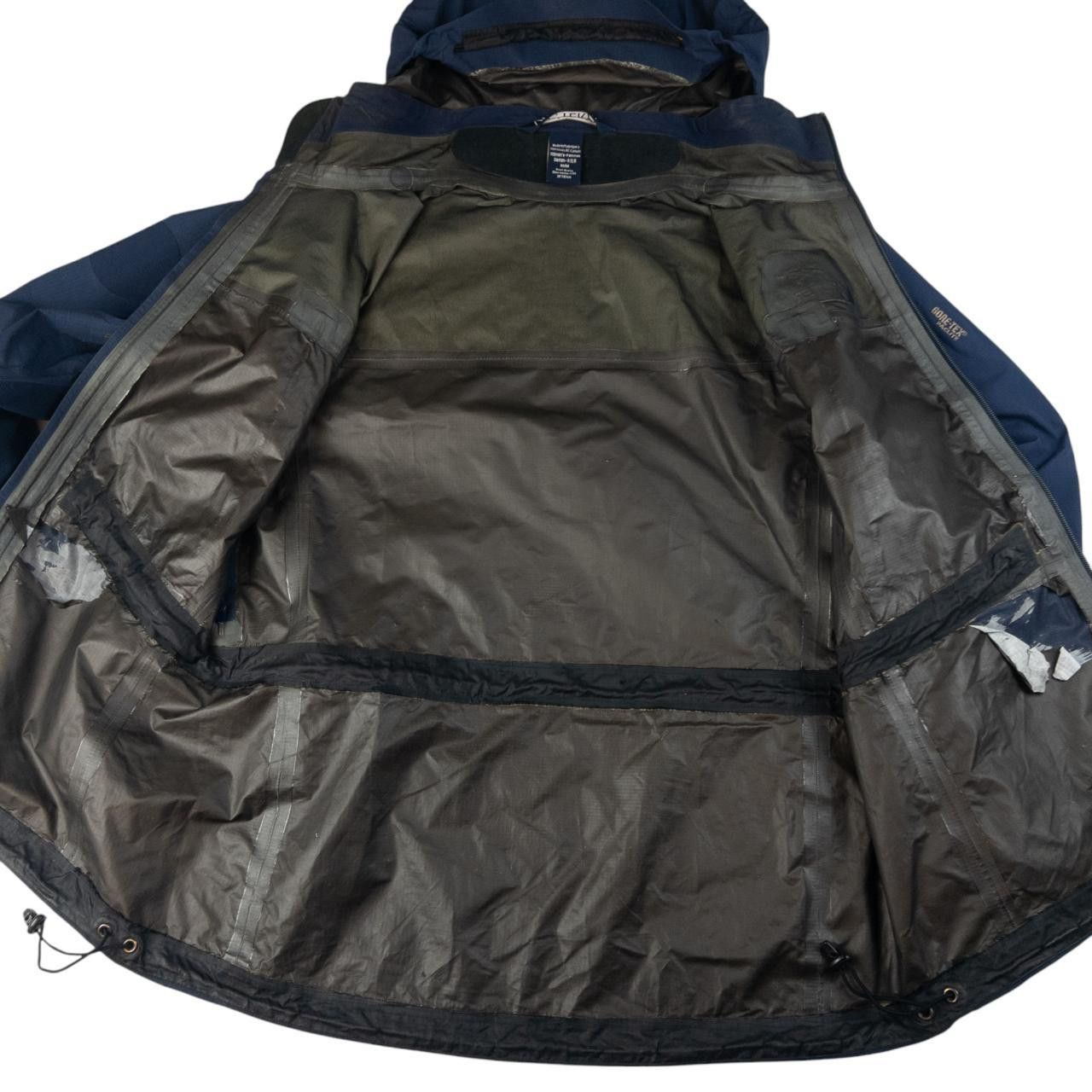 Arc'teryx Vintage Arcteryx Goretex Paclite Zip Up Jacket Womens Size M Size M / US 6-8 / IT 42-44 - 5 Thumbnail