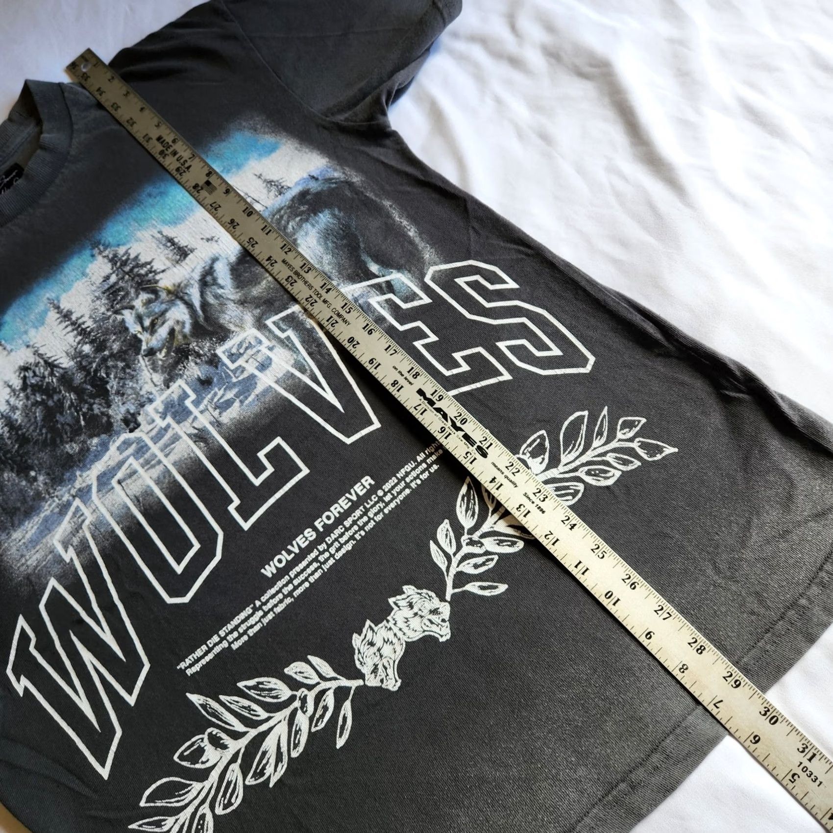 Darc Sport Darc Sport Wolves Club Rather Die Standing Grey Med Gymwear Graphic T-Shirt Tee Size US M / EU 48-50 / 2 - 6 Thumbnail