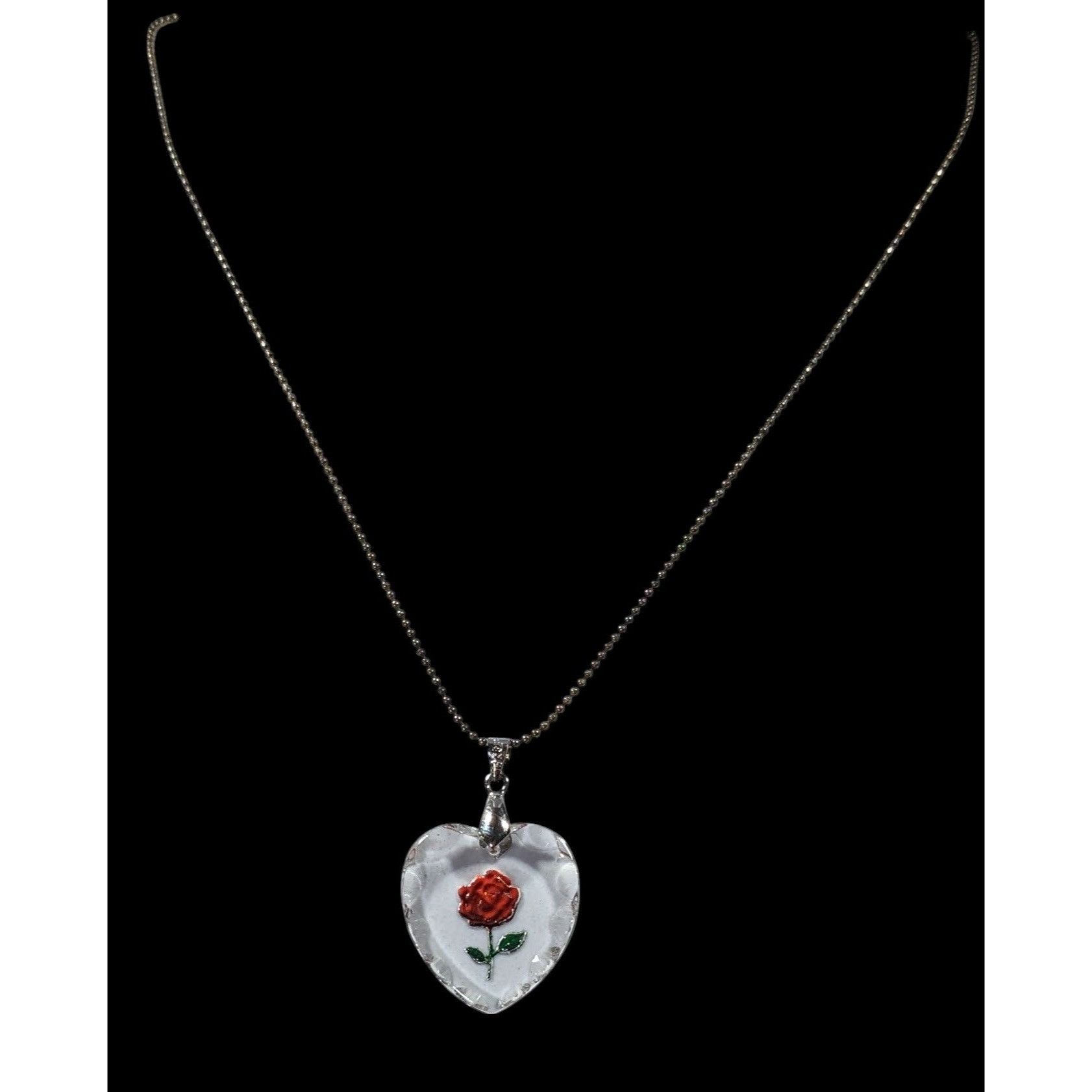 Other Vintage 70s Reverse Carved Hear Rose Pendant Necklace Size ONE SIZE - 2 Thumbnail