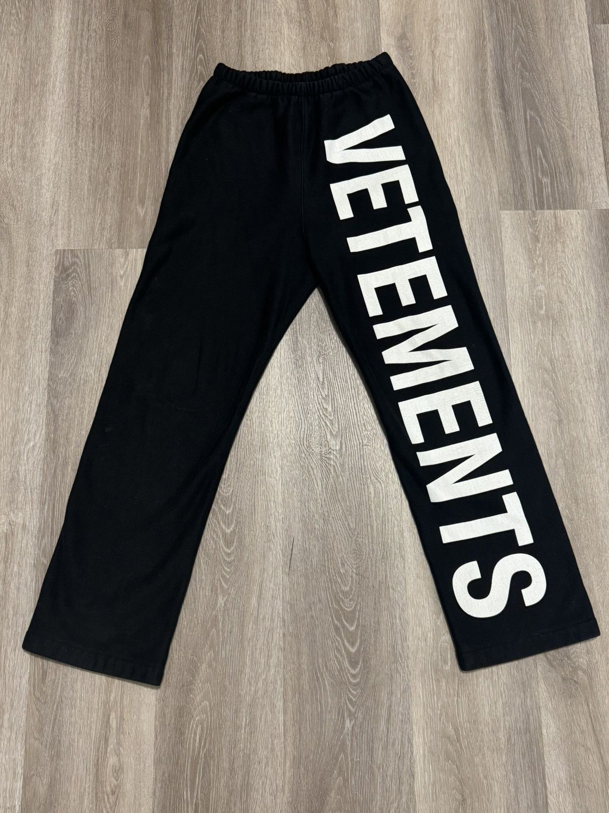 Vetements Vetements Turned On By Danger Sweatpants | Grailed
