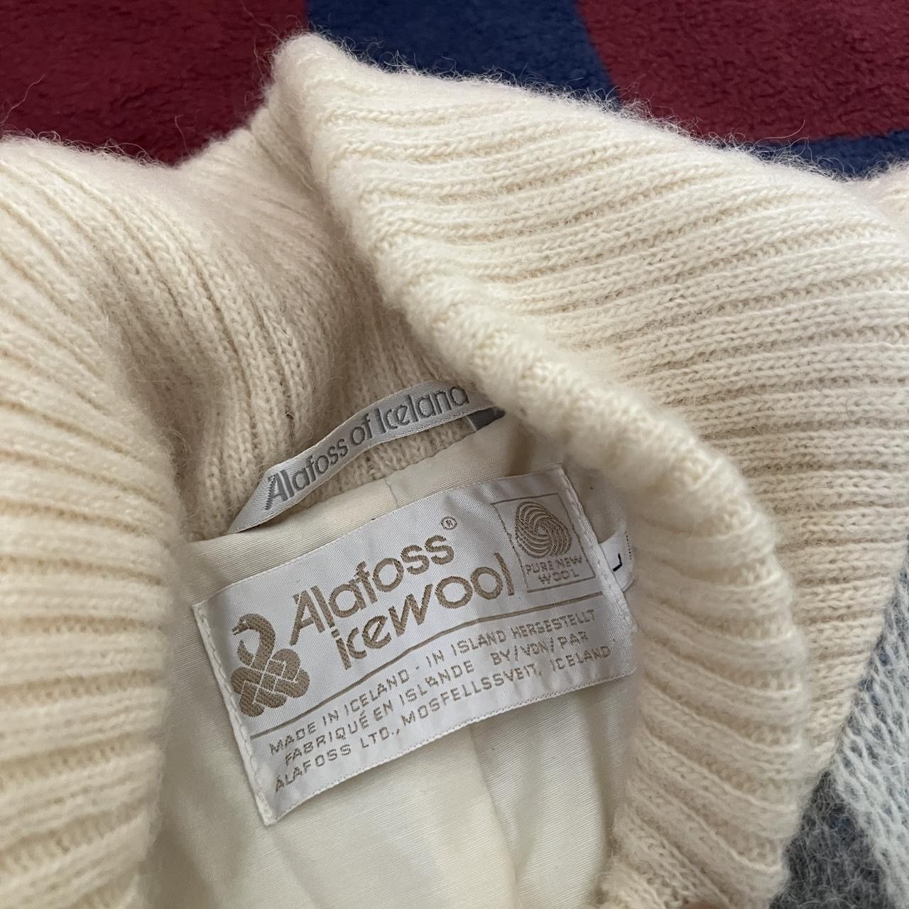 Other Alafoss of Iceland Icewool shawl Fair Isle wool jacket Size L / US 10 / IT 46 - 2 Thumbnail