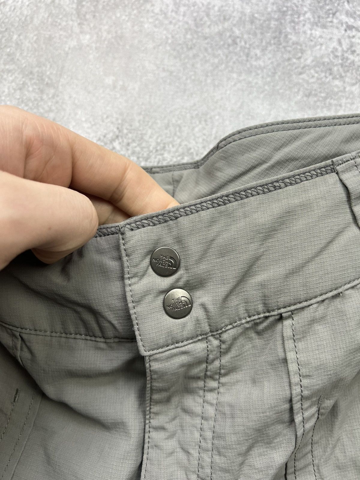 The North Face The North Face Grey Tracking Pants Gorpcore Size 26" / US 2 / IT 38 - 5 Thumbnail