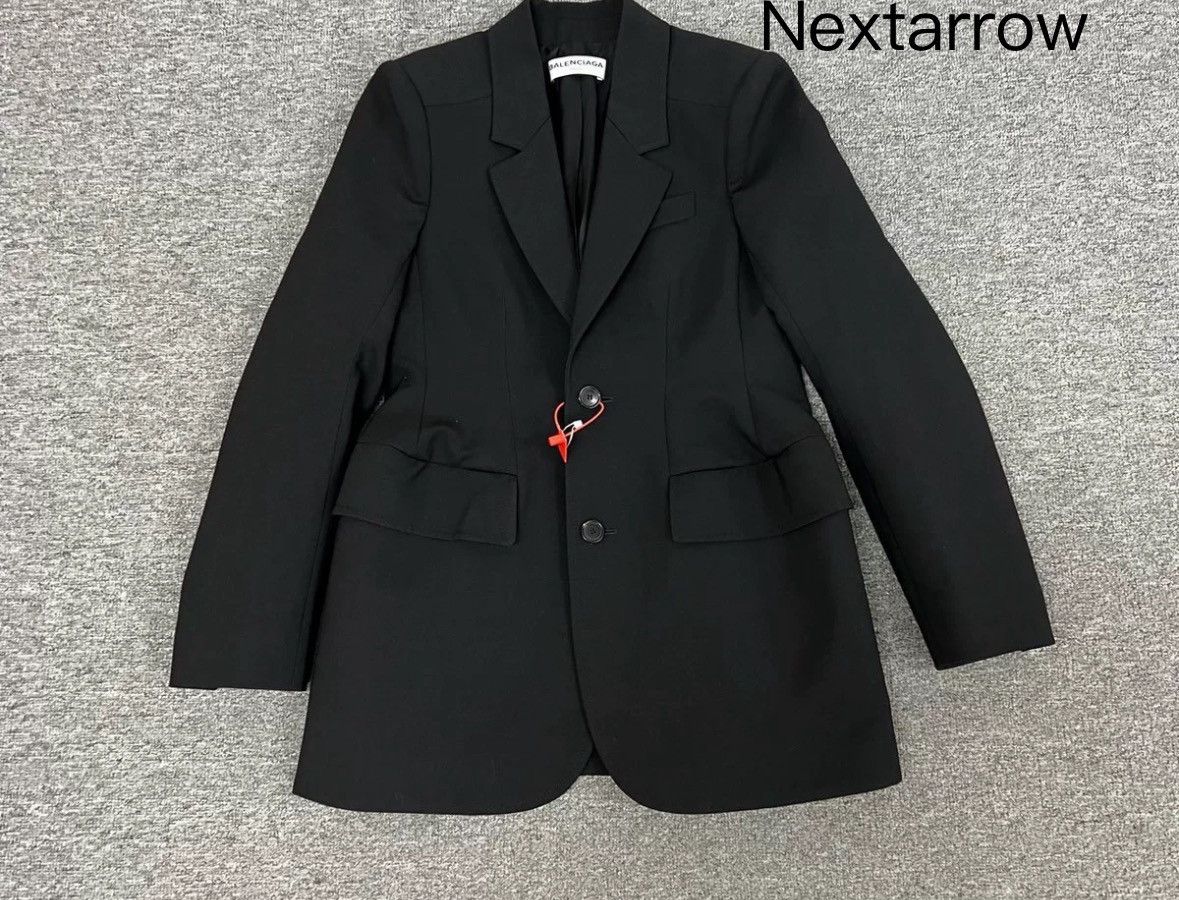 Balenciaga Balenciaga hourglass suit jacket 2412-Nextarrow Size US S / EU 44-46 / 1 - 1 Thumbnail