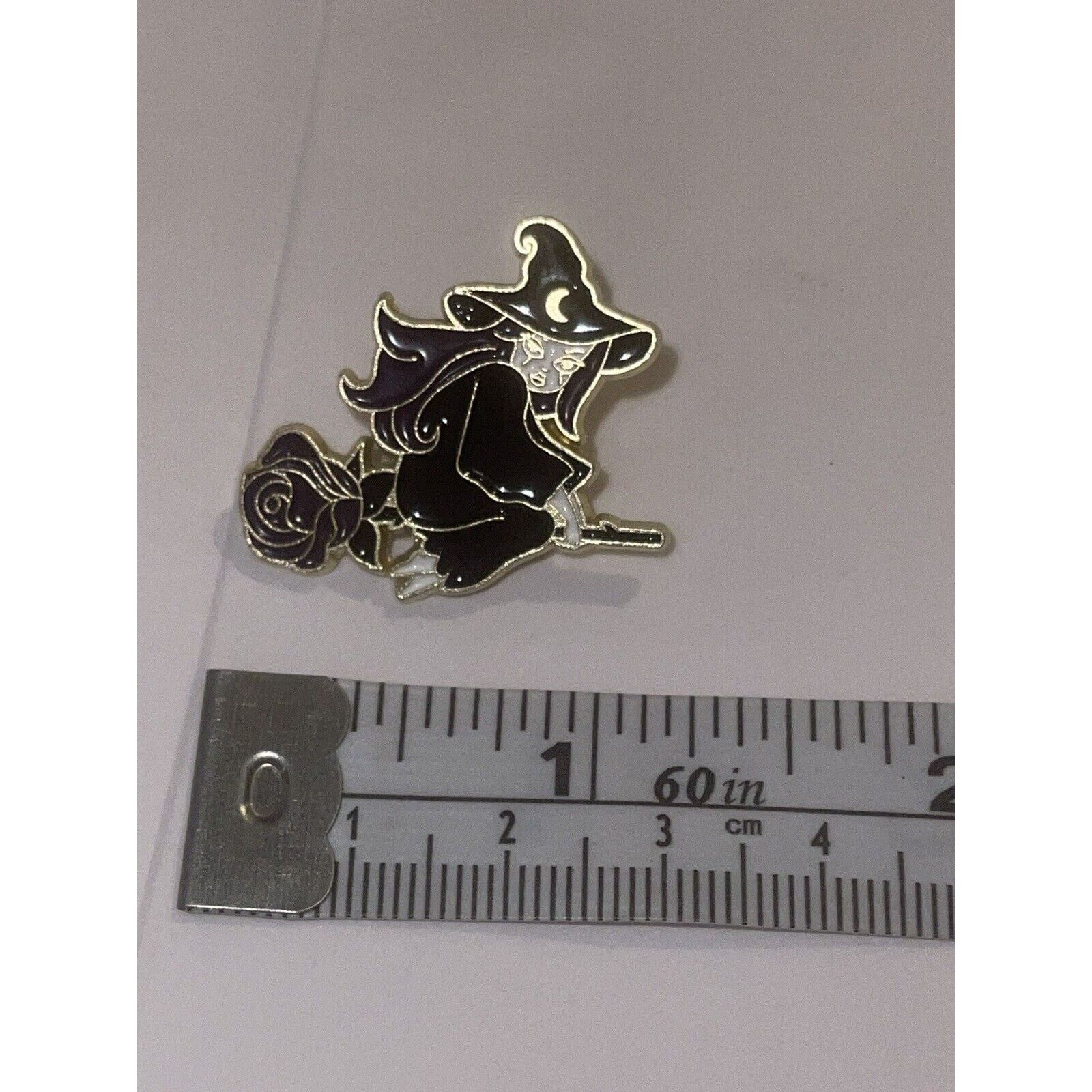 Other Flying Witch On Broom Stick Halloween Pin Brooch Size ONE SIZE - 1 Preview