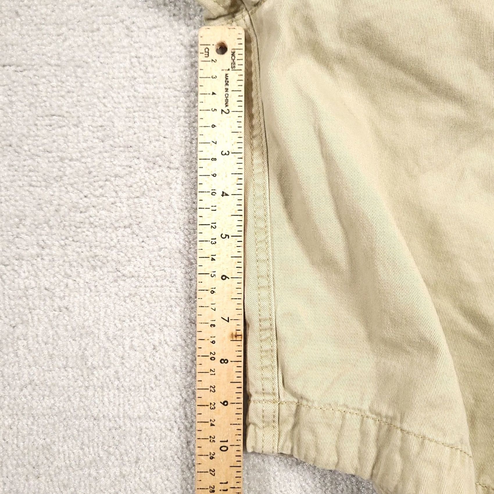 Vintage Aeropostale Bermuda Shorts Womens 27 Beige Khaki Cotton Casual - Good Used Condition Size 27" / US 4 / IT 40 - 7 Thumbnail