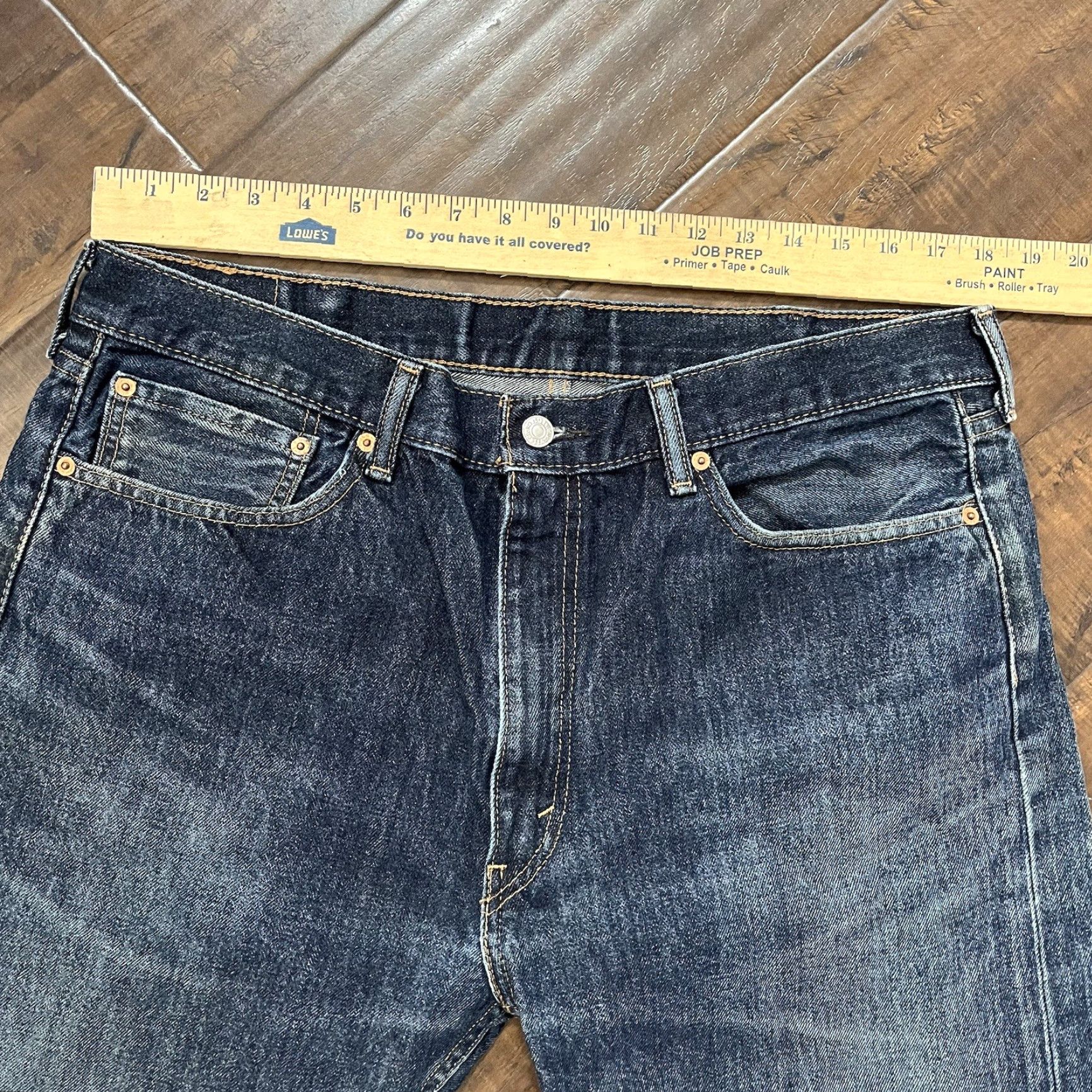 Levi's Levis 505 Zipper Straight Cut Denim Jeans Mens 36x28 Actual Blue Wash Fade Vtg Size US 36 / EU 52 - 2 Thumbnail
