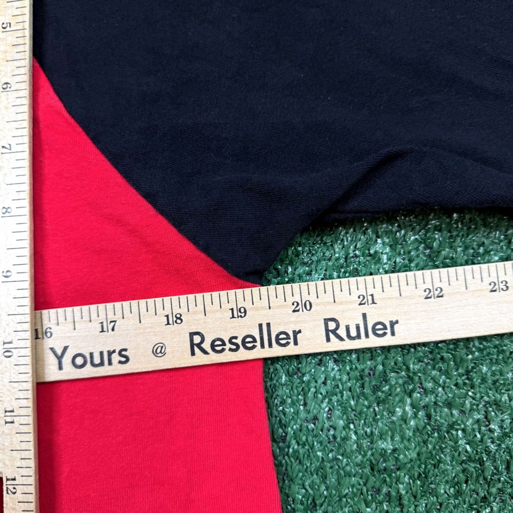 Logo 7 Rolling Stones Logo Raglan T-Shirt Anthill Men’s Medium Black Two Tone 2000s Rock Logo Vintage? No (adjusted) Size US M / EU 48-50 / 2 - 7 Thumbnail