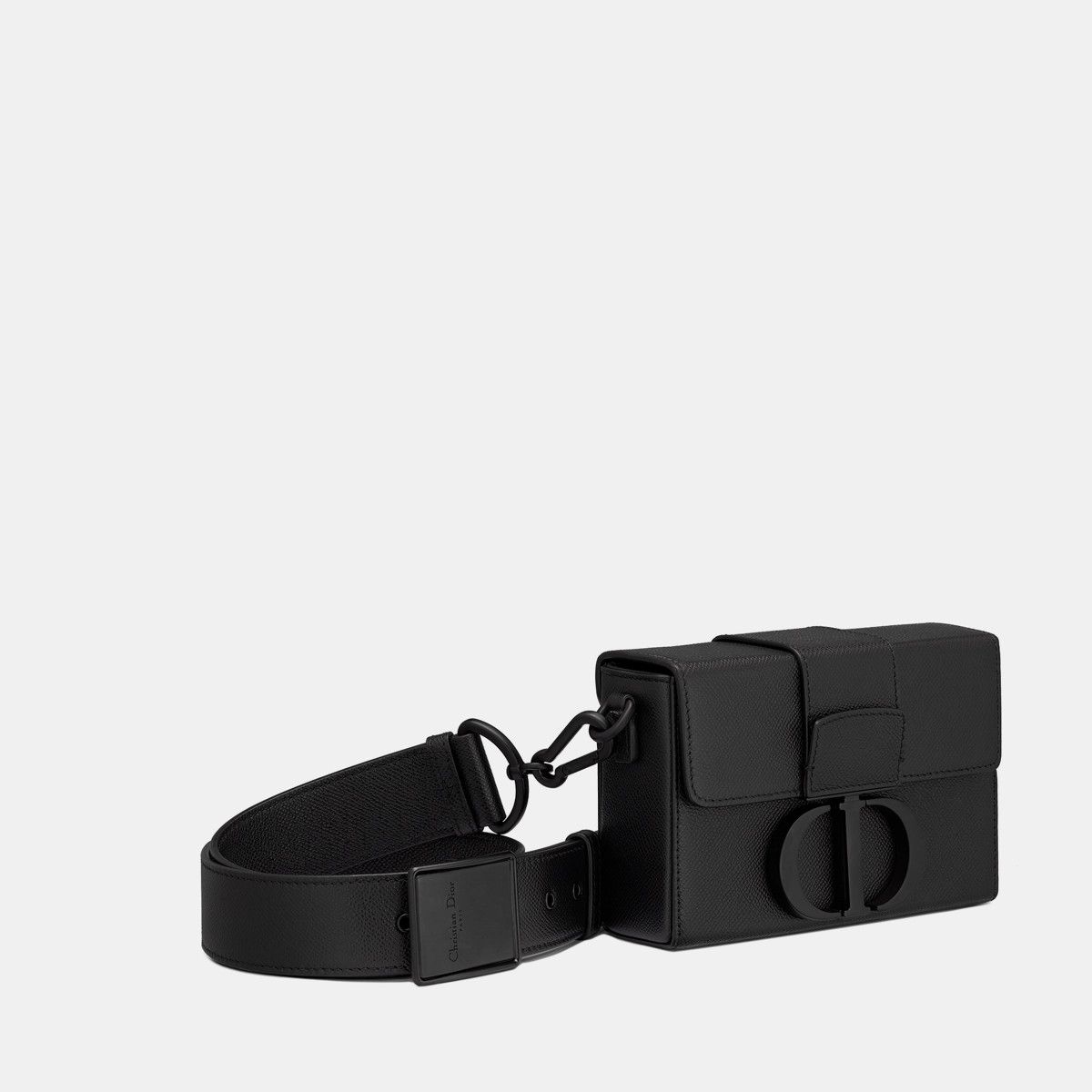 Dior 1bcso1str1124 Size: OS /30 Montaigne Box Bag in Black Size ONE SIZE - 1 Thumbnail