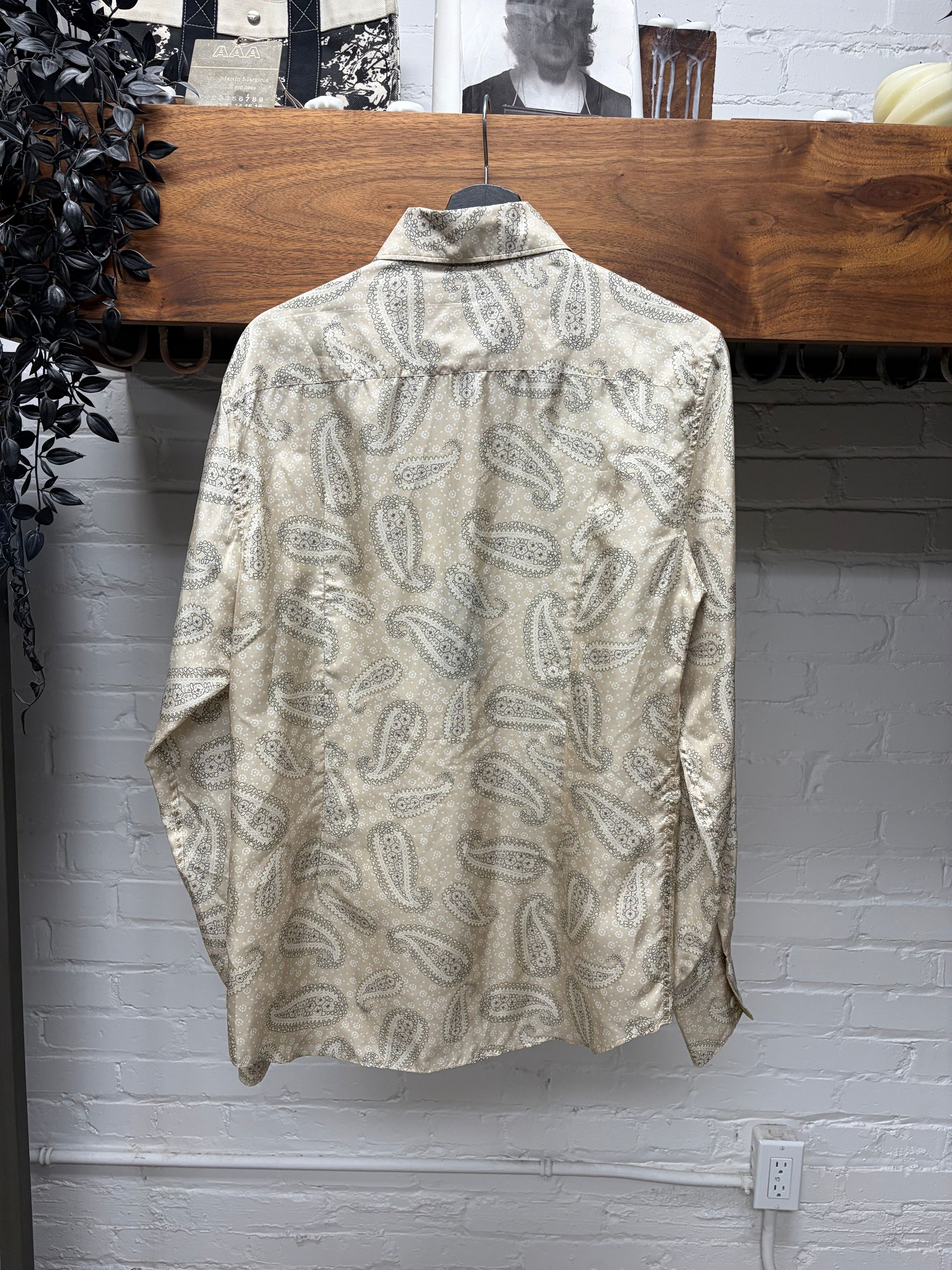 Miu Miu SS2002 Miu Miu Runway Silk Paisley Button Down Shirt Size M / US 6-8 / IT 42-44 - 4 Thumbnail