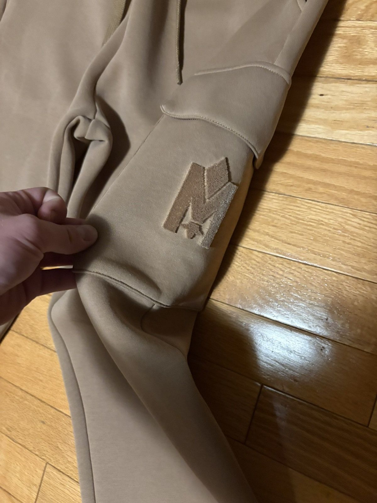 Mackage Mackage Camel Sweatpants size M Size US 32 / EU 48 - 2 Thumbnail