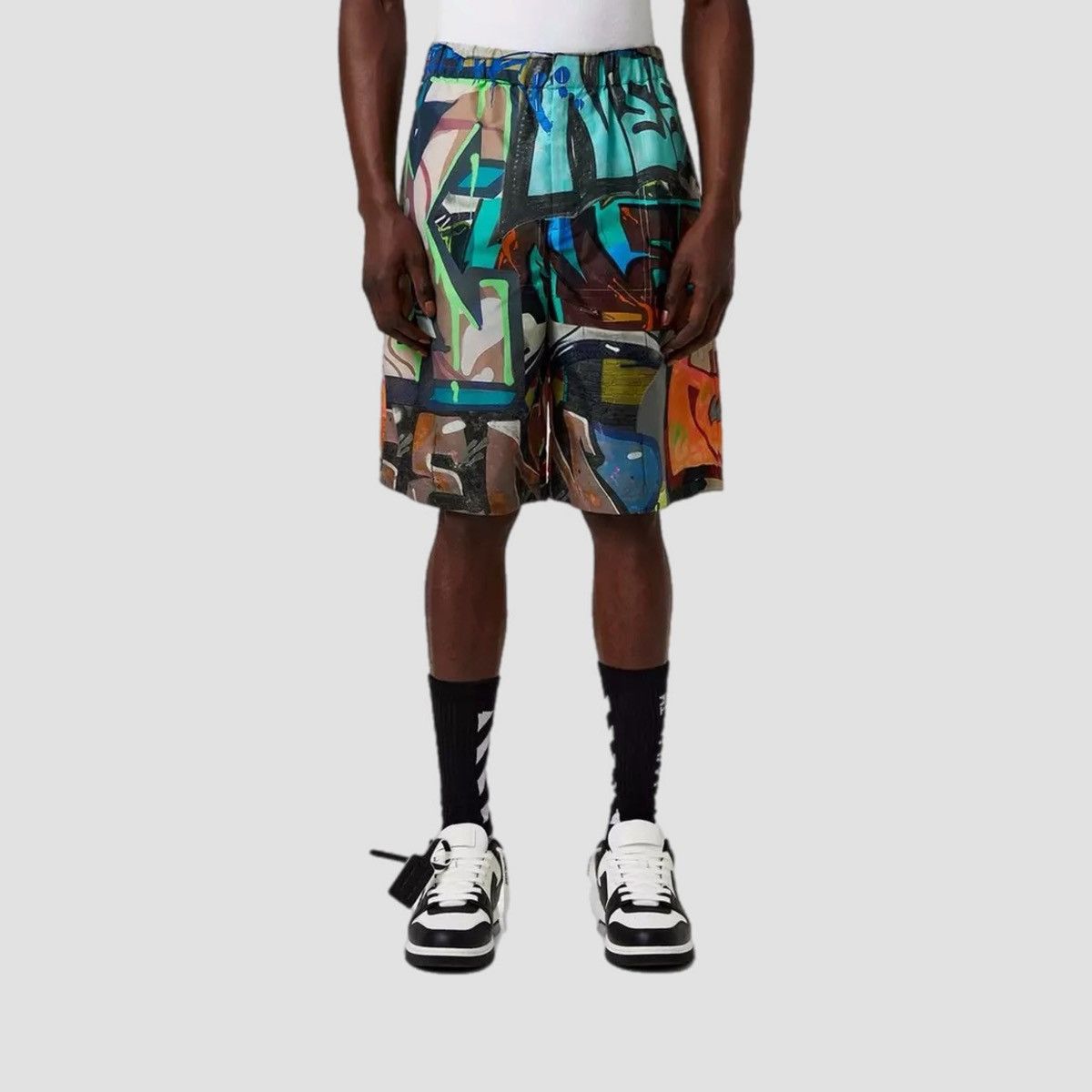 Off-White Off-White Graffiti Bermuda Shorts Size US 30 / EU 46 - 1 Thumbnail