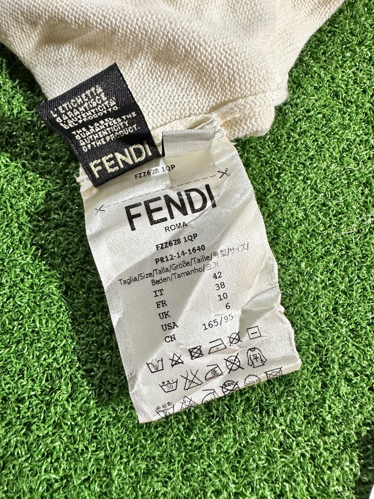 Fendi Fendi Crop Top shirt Size L / US 10 / IT 46 - 10 Thumbnail