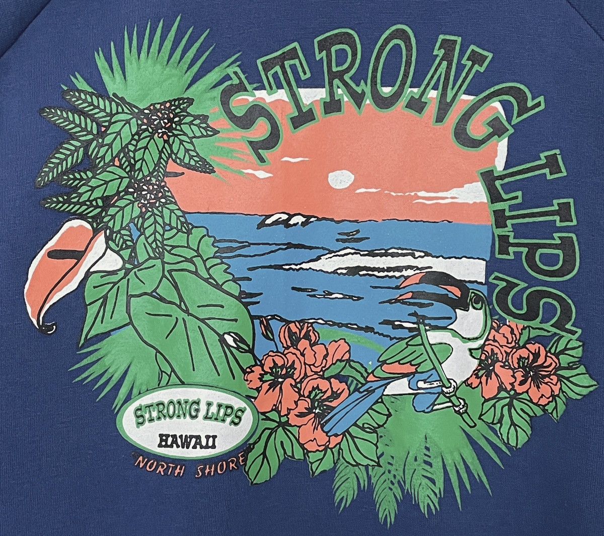 Vintage Vintage Brand Strong Lips Hawai Sweatshirt 2000s Size US L / EU 52-54 / 3 - 11 Thumbnail