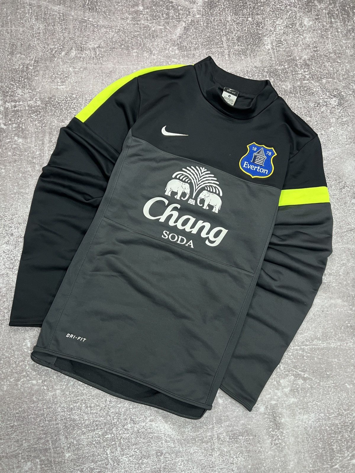 Nike EVERTON CHANG 2013 VINTAGE NIKE TEAM SOCCER SWEATSHIRT Size US M / EU 48-50 / 2 - 1 Thumbnail