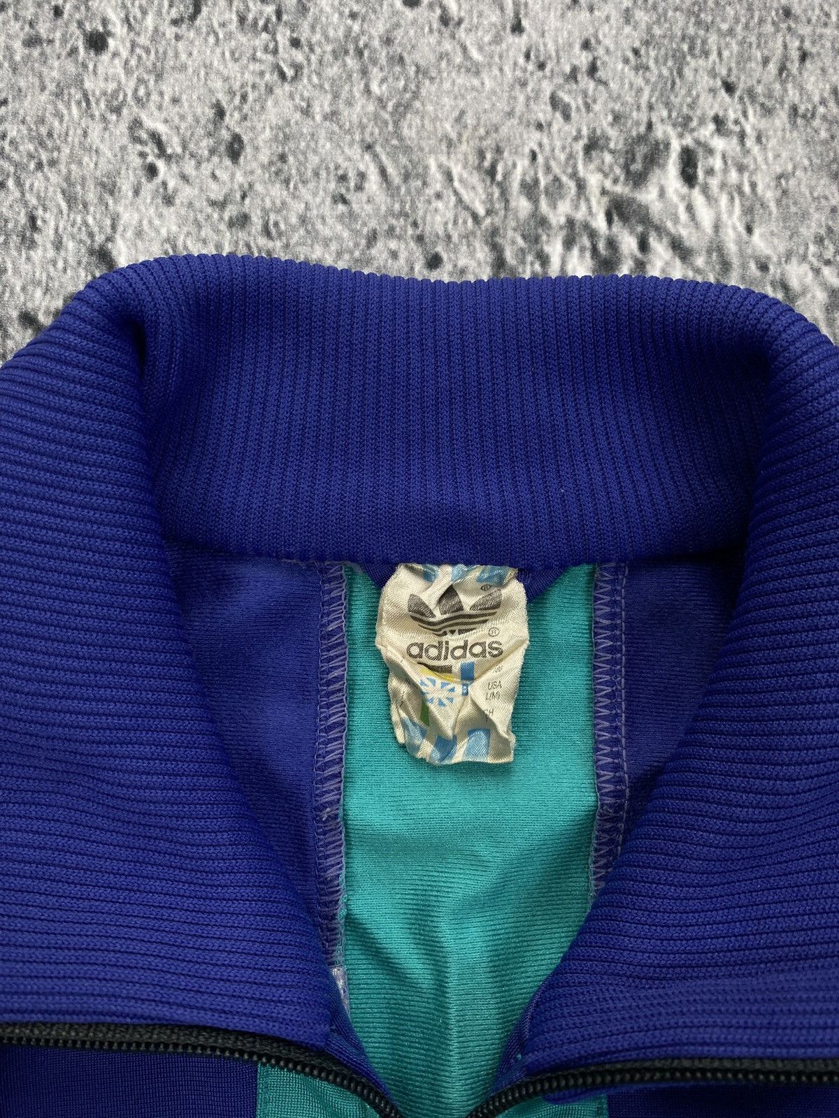 Adidas × Vintage Crewneck Vintage Adidas 90’ Streetwear Size US M / EU 48-50 / 2 - 6 Thumbnail
