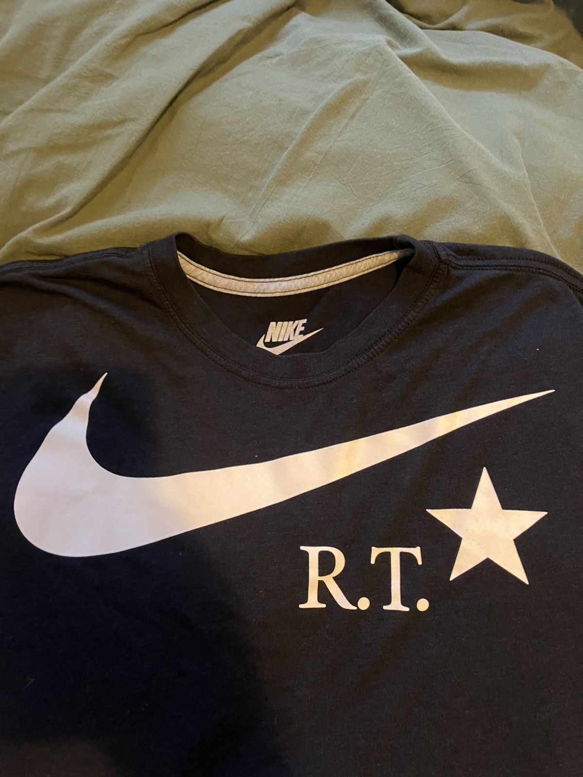 Nike × Riccardo Tisci Nike RT Ricardo Tisci Tee logo M Size US M / EU 48-50 / 2 - 2 Thumbnail