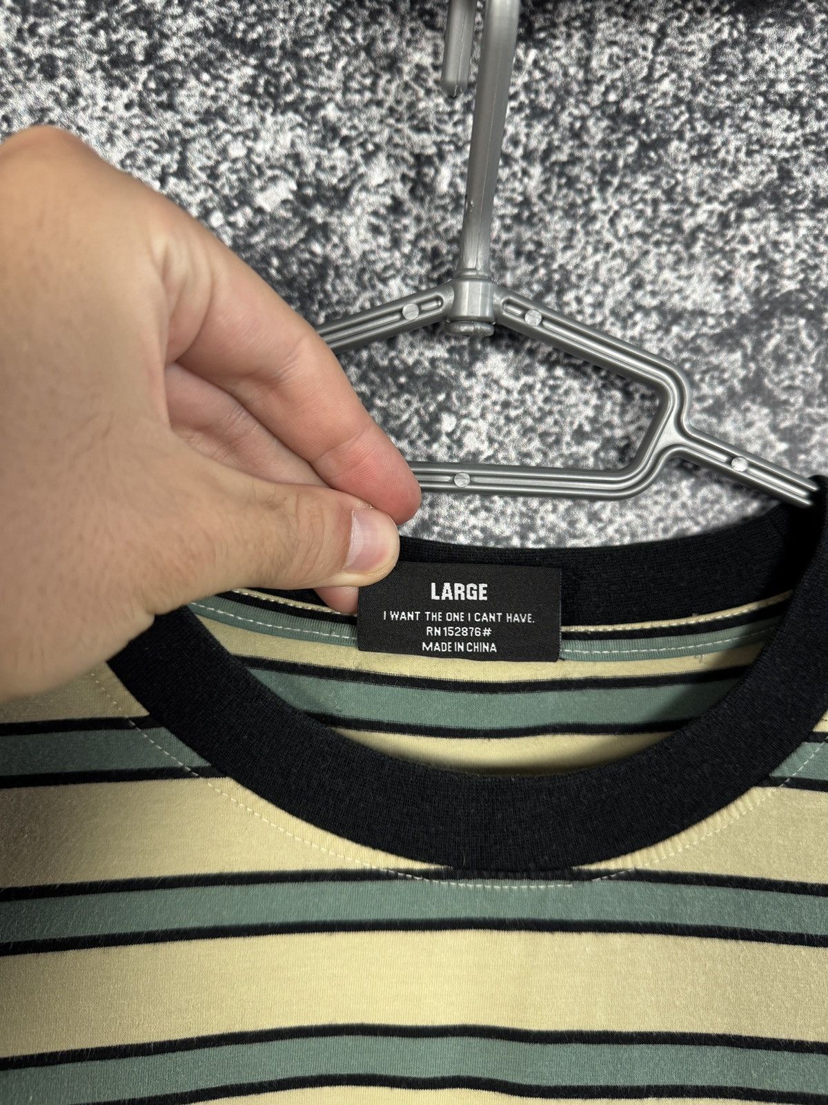 Pleasures Pleasures Striped Lightweight Sweatshirt Pullover Size L Size US L / EU 52-54 / 3 - 9 Thumbnail
